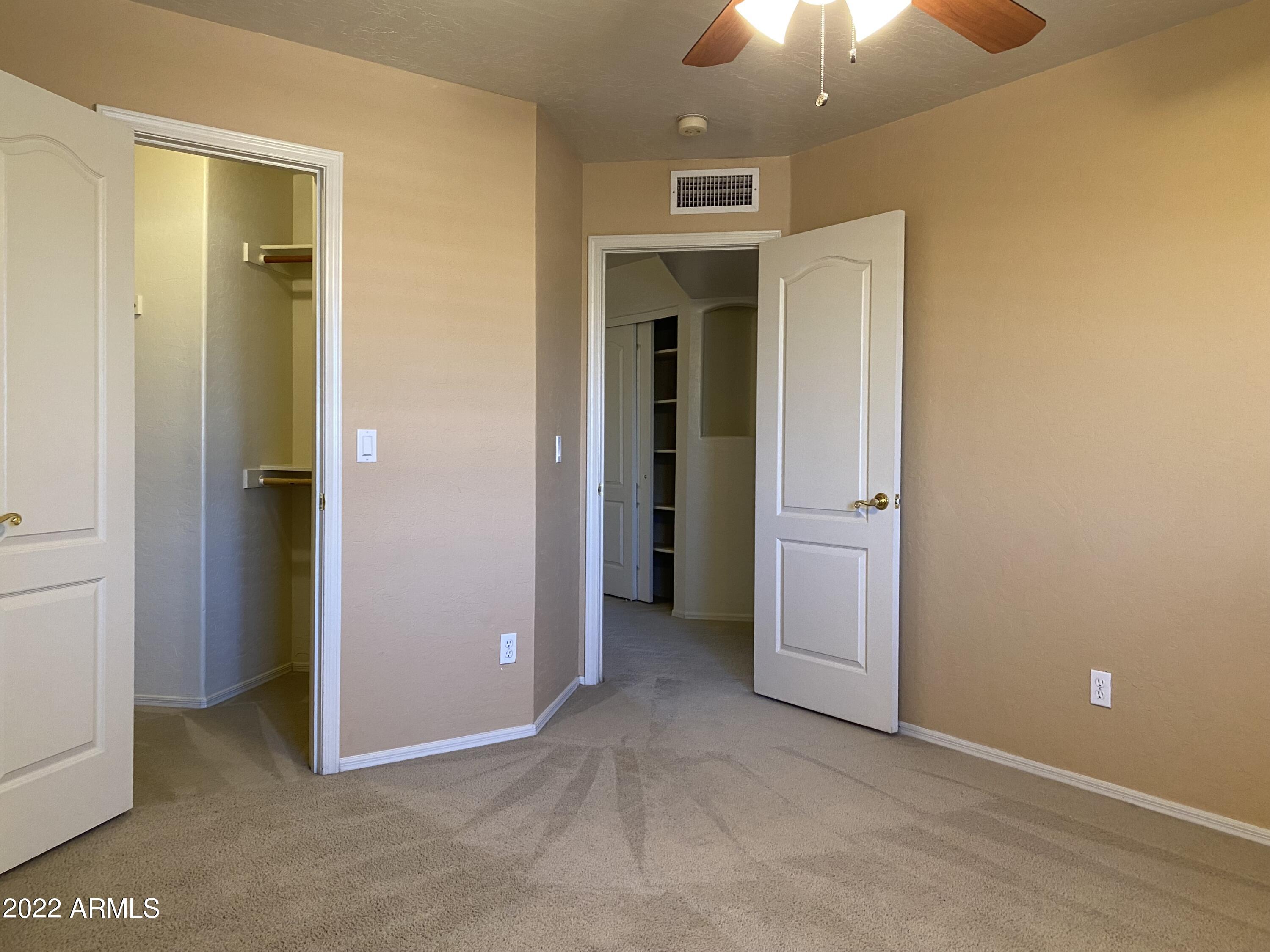 EL DORADO LAKES GOLF COMMUNITY TRACT E - Residential Lease