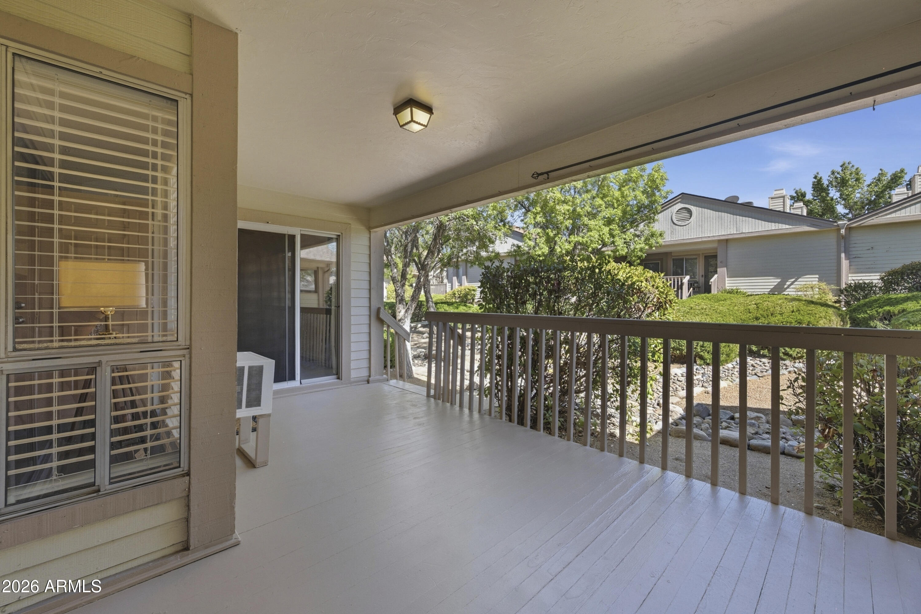 MONTANA VILLAS - Residential