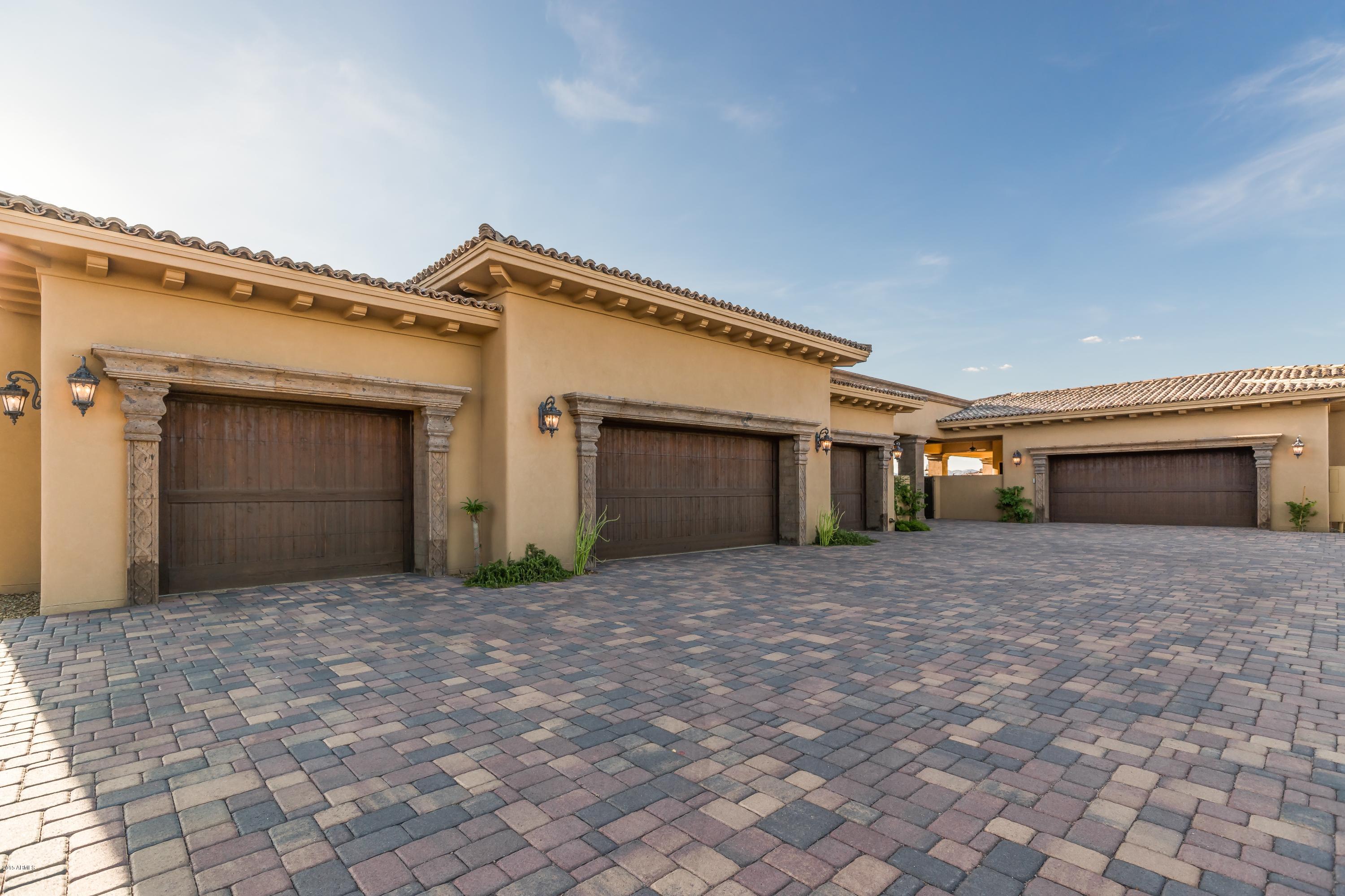 TROON CANYON ESTATES - Residential