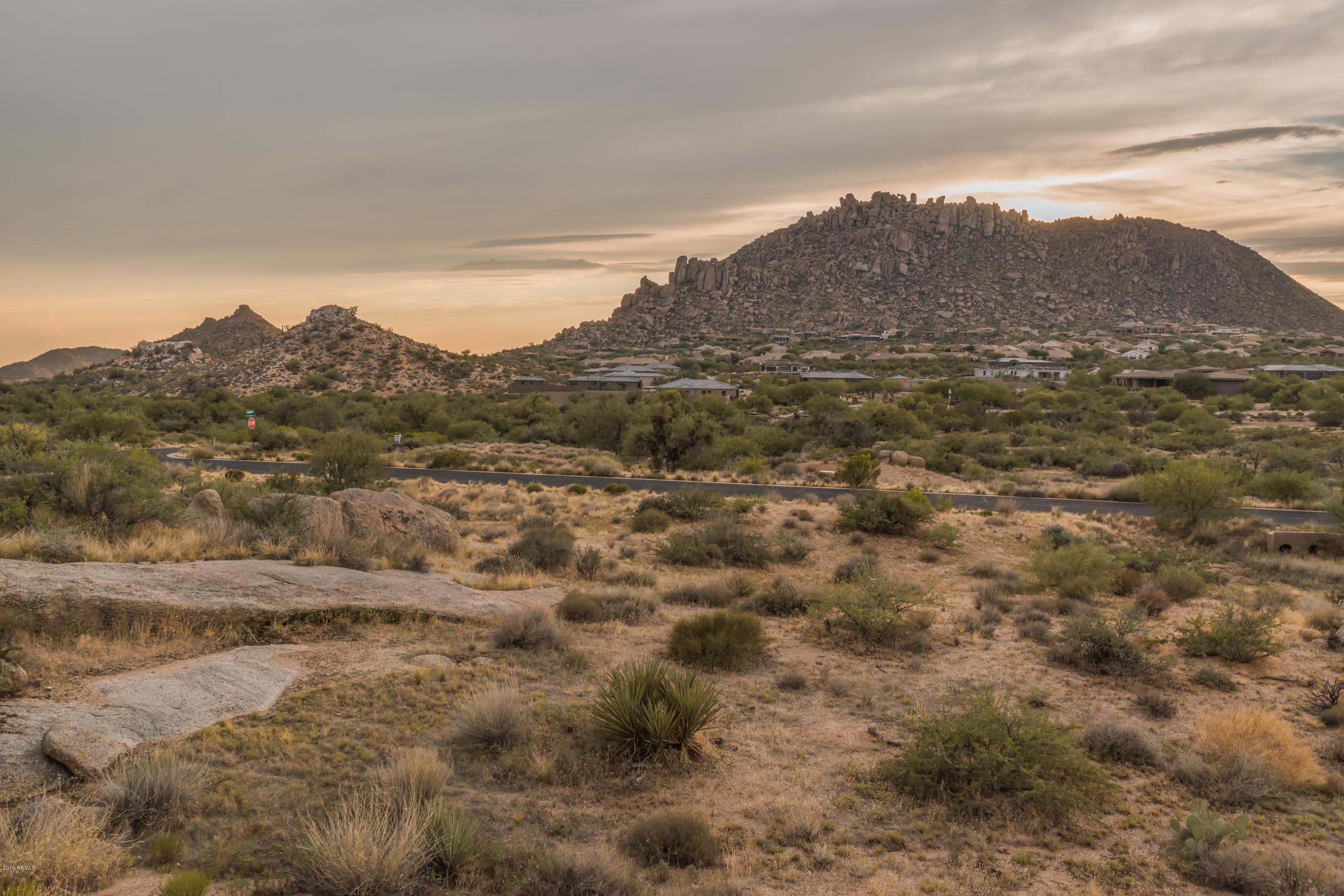 TROON CANYON ESTATES - Residential