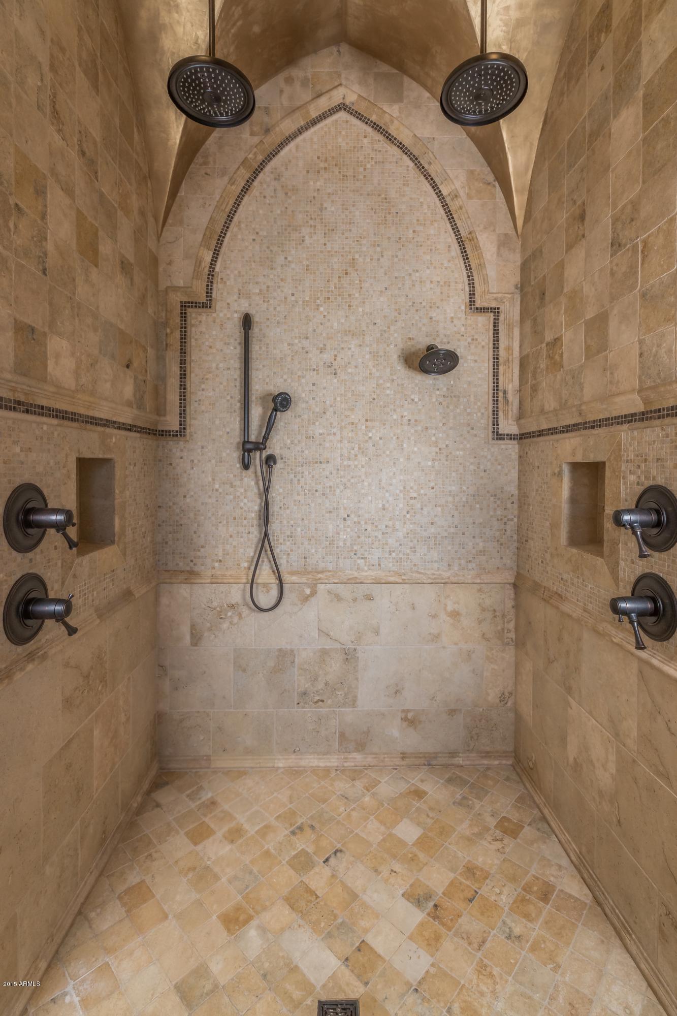 TROON CANYON ESTATES - Residential