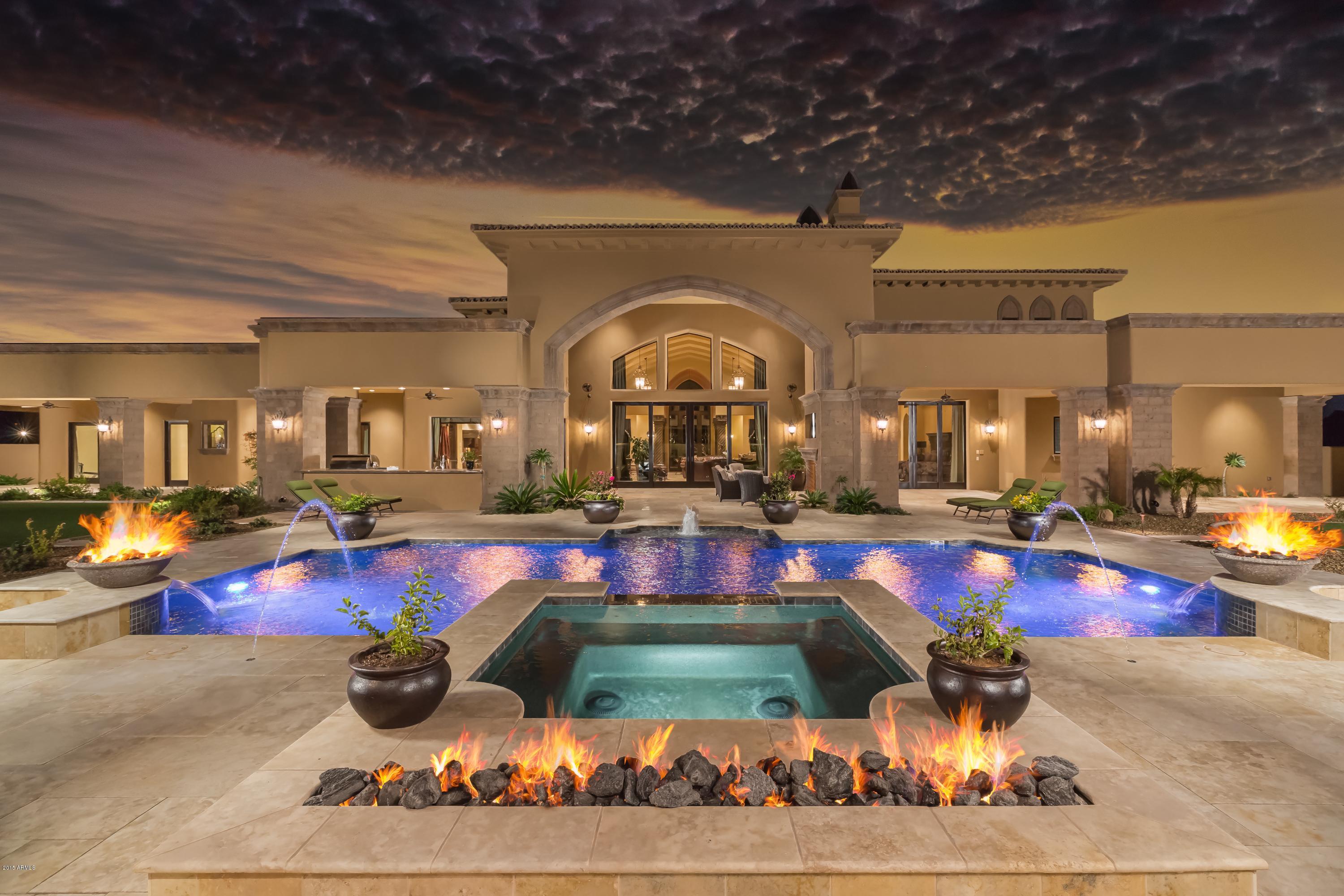 TROON CANYON ESTATES - Residential
