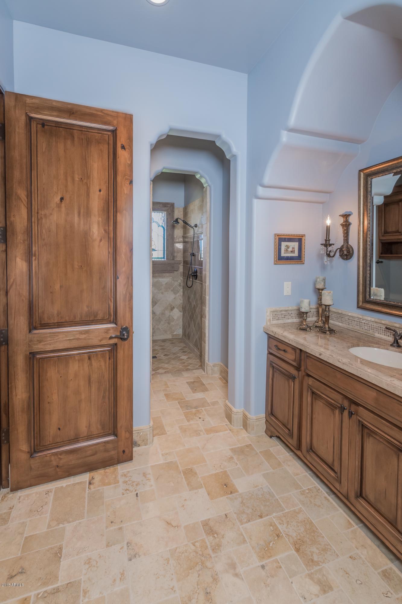 TROON CANYON ESTATES - Residential