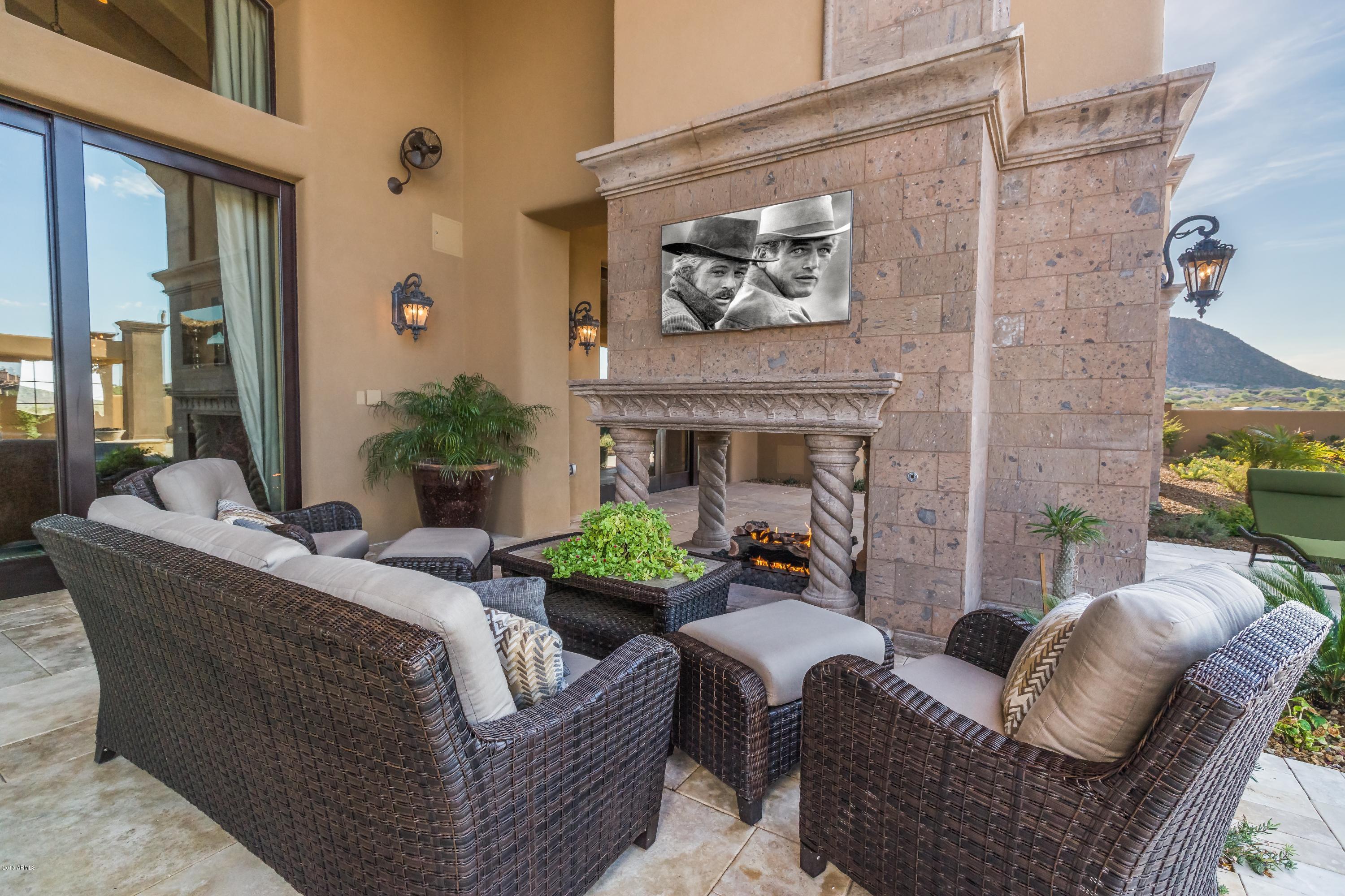 TROON CANYON ESTATES - Residential