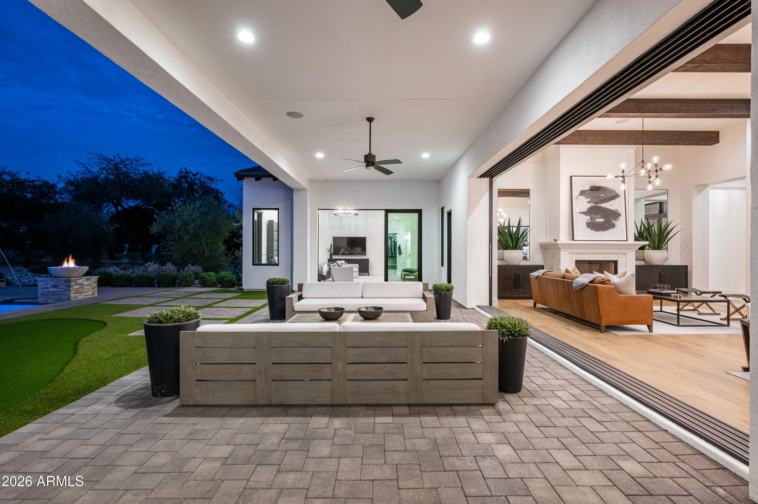 LA COLINA - Residential
