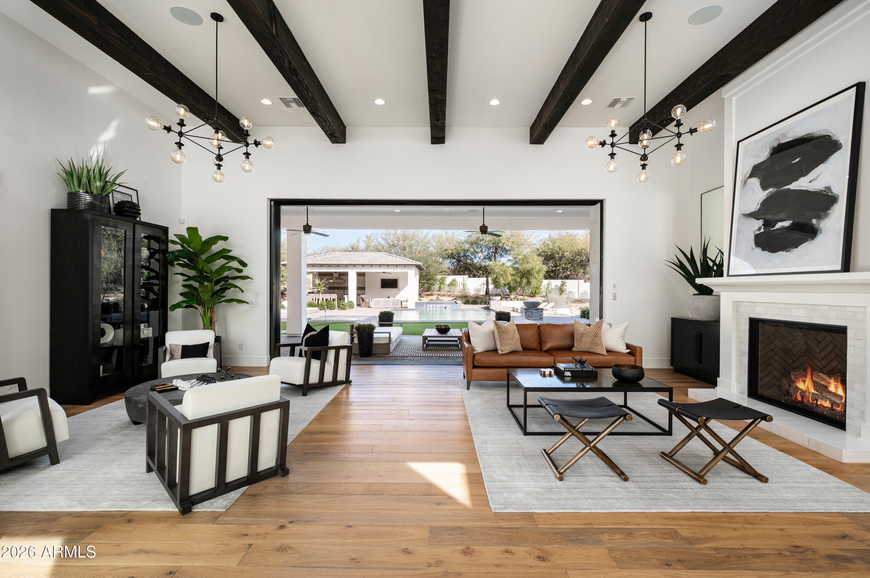 LA COLINA - Residential
