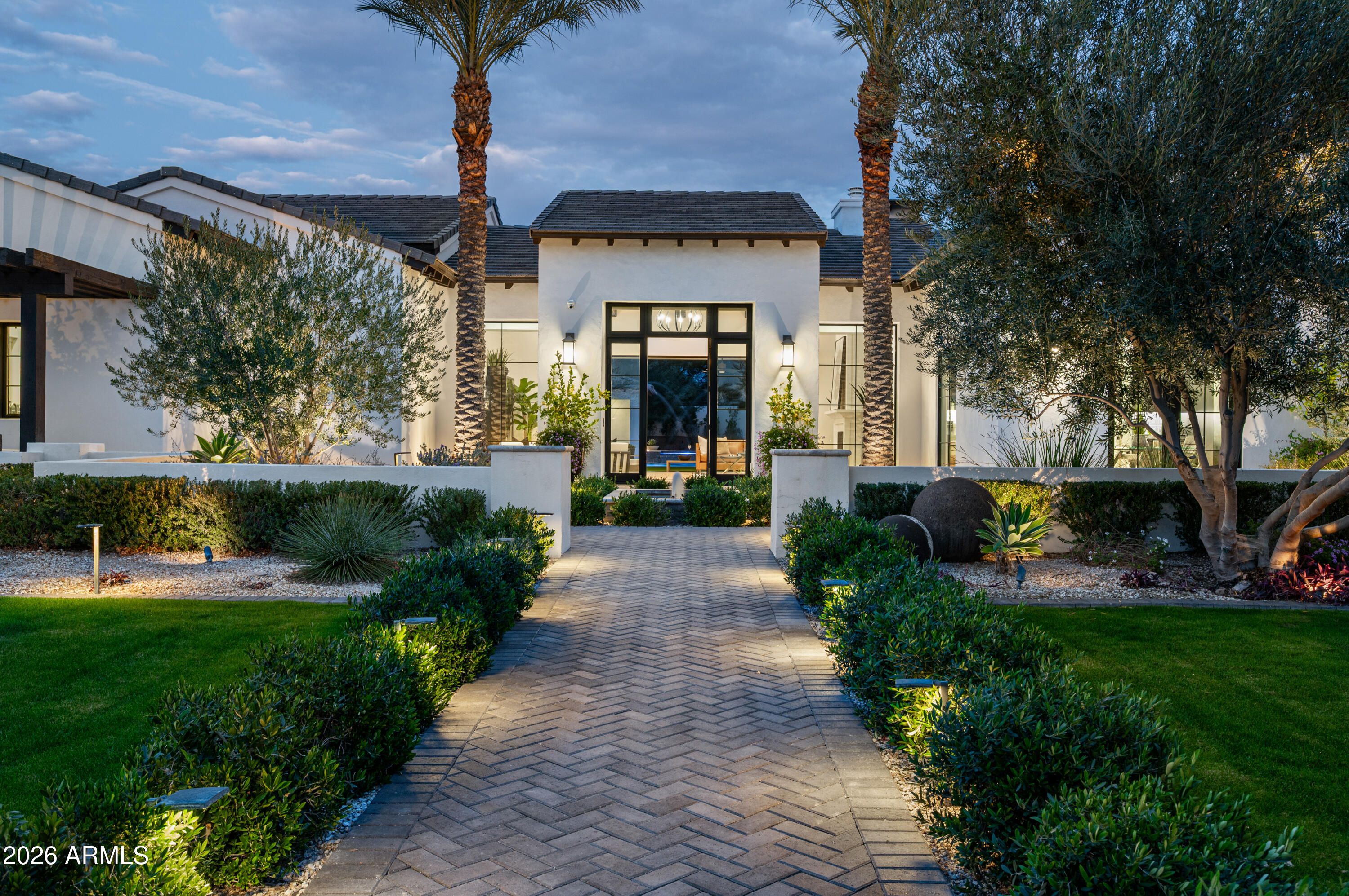 LA COLINA - Residential