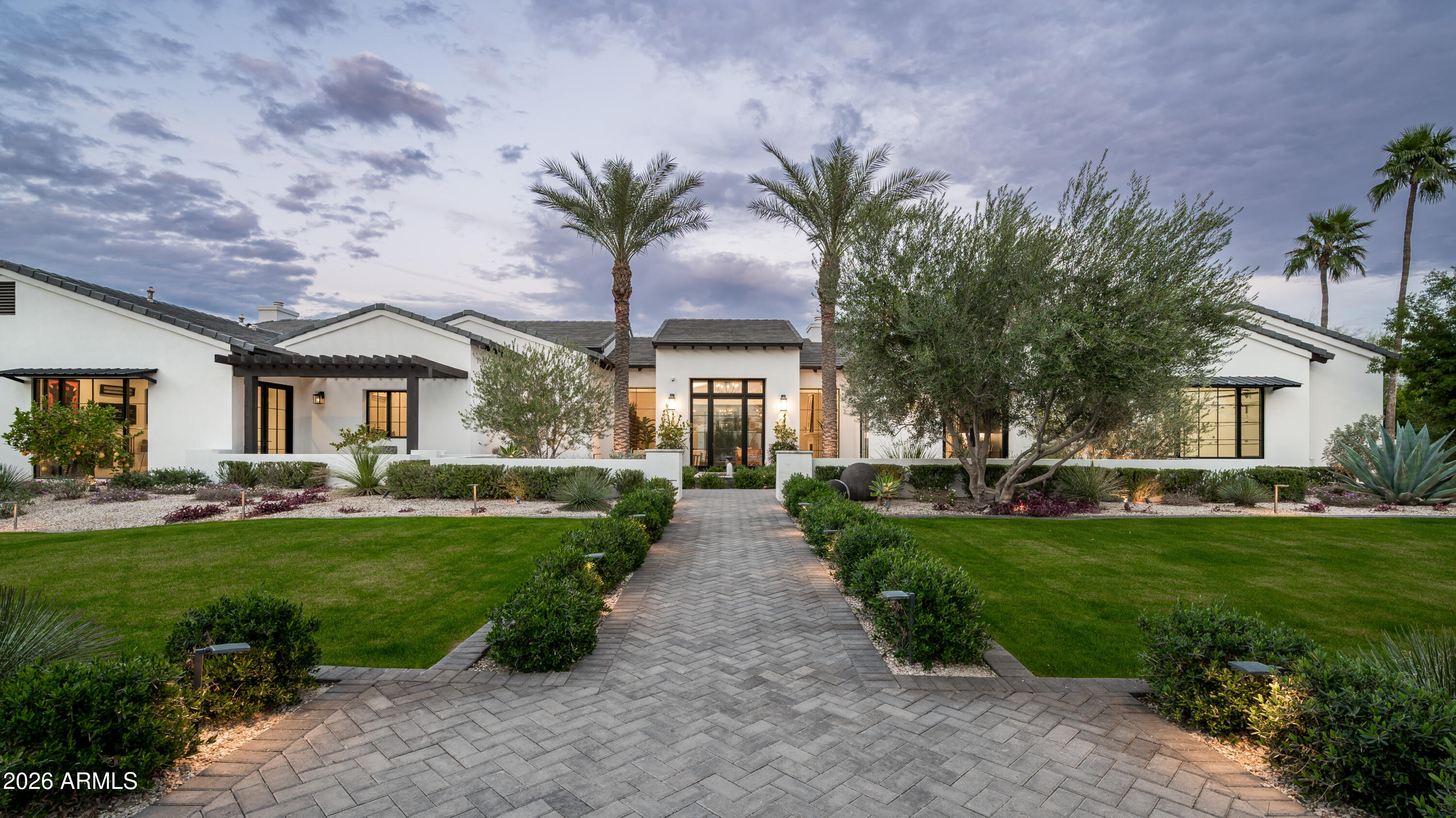 LA COLINA - Residential