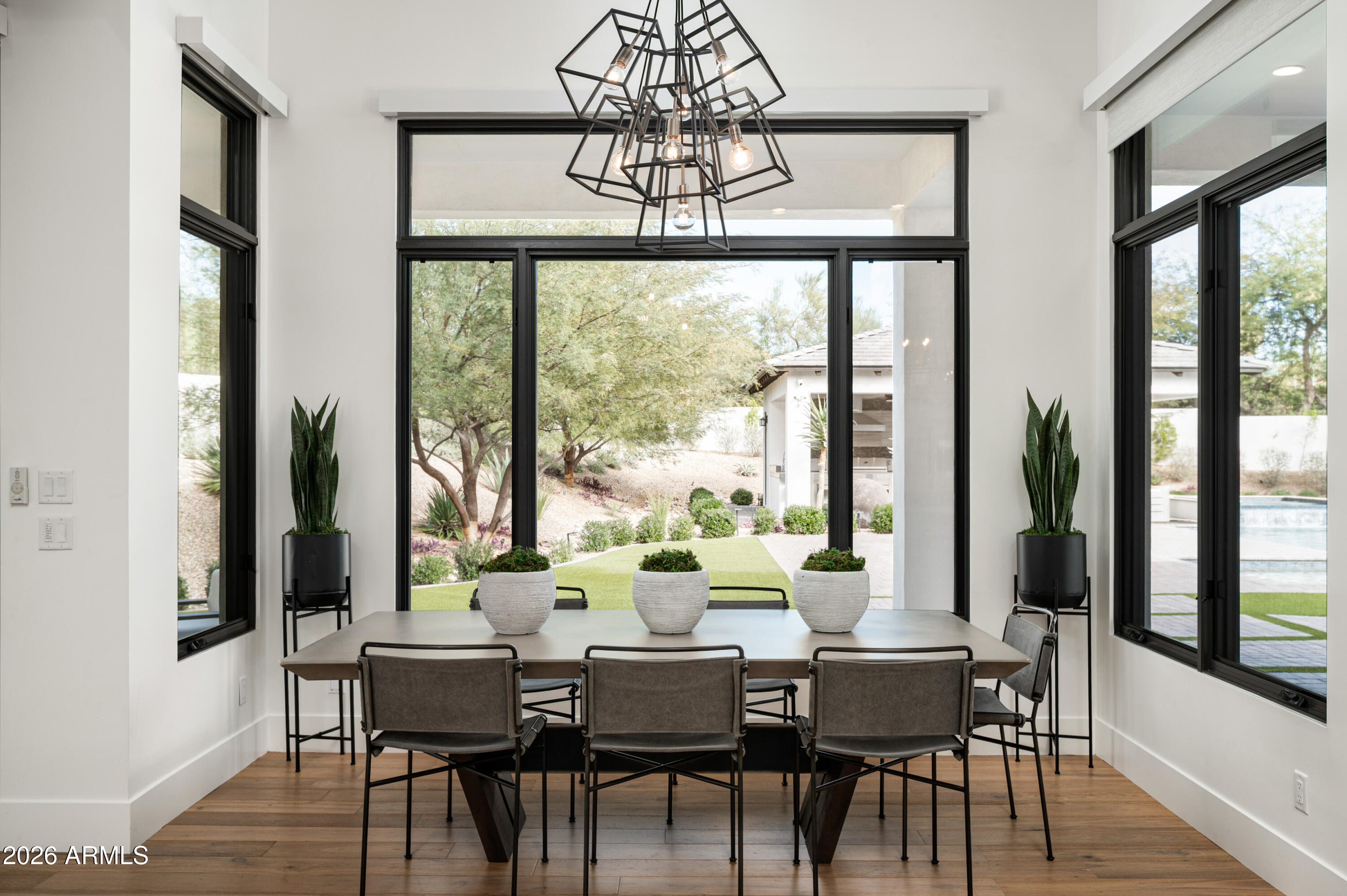 LA COLINA - Residential