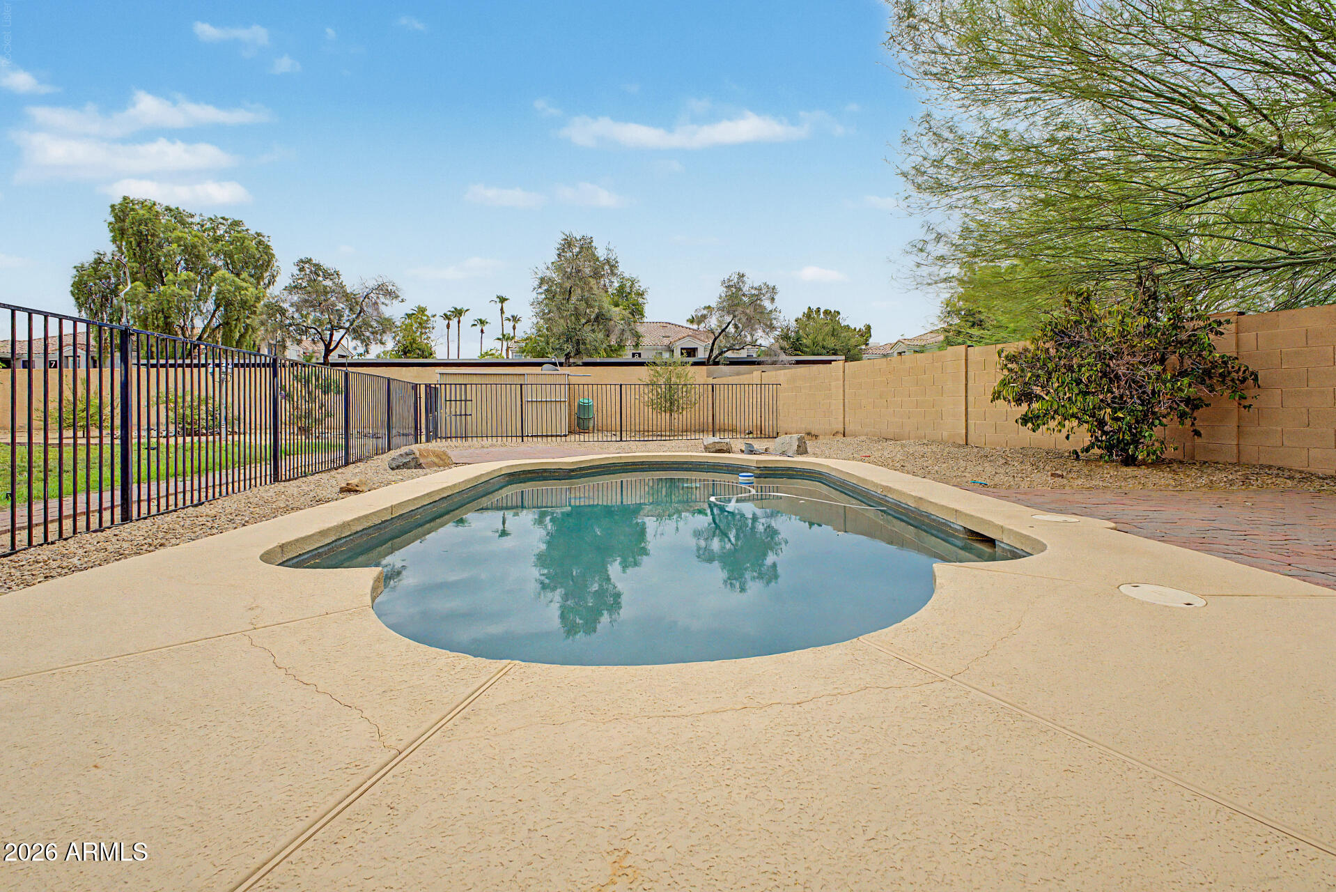 FULTON HOMES AT SIERRA VERDE - Residential