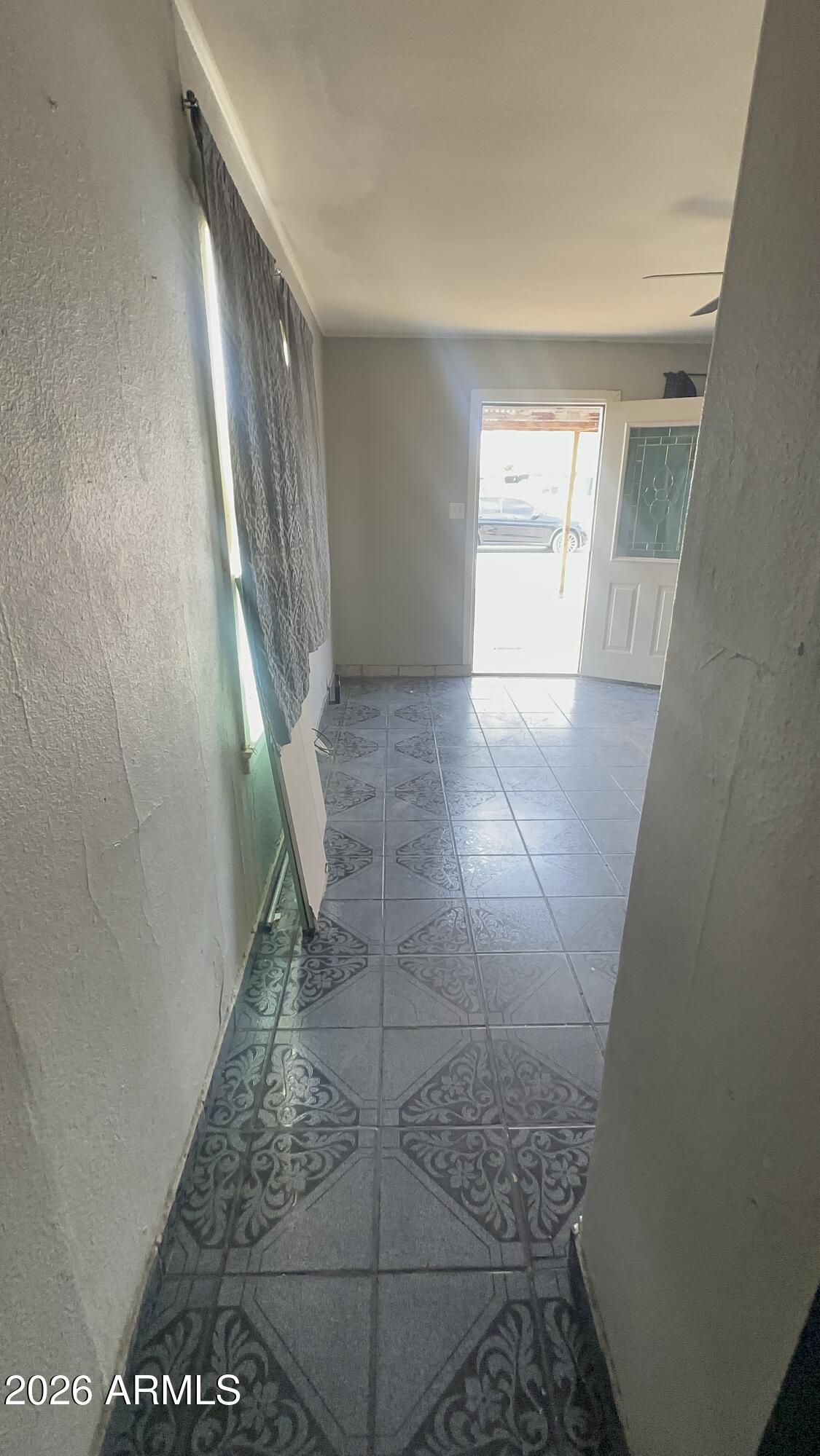 NORTH ELSINORE BLOCK 13-14 - Residential Income