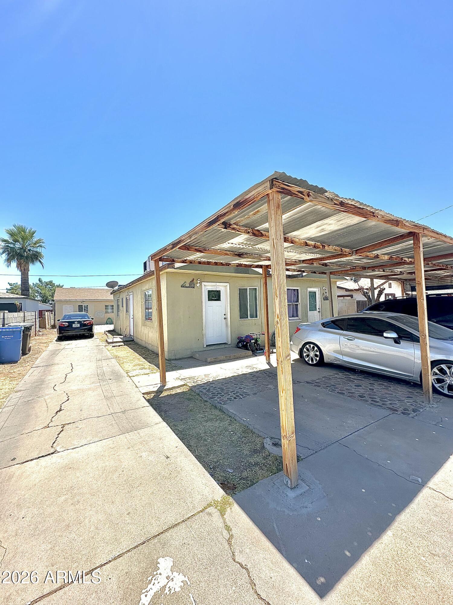 NORTH ELSINORE BLOCK 13-14 - Residential Income