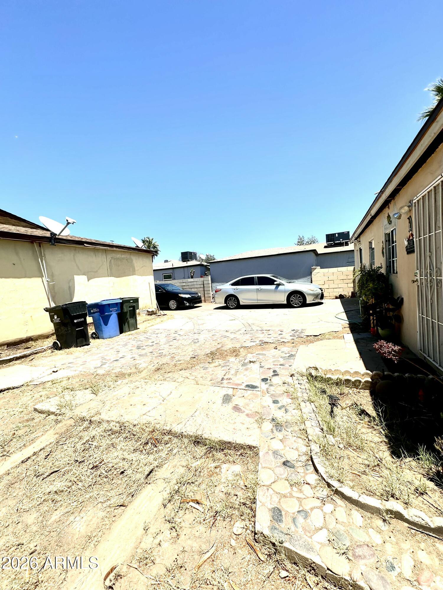 NORTH ELSINORE BLOCK 13-14 - Residential Income