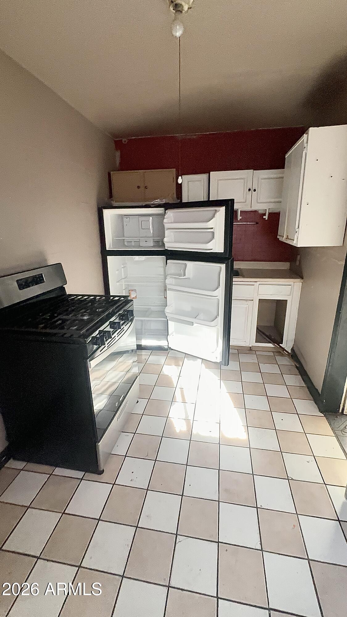 NORTH ELSINORE BLOCK 13-14 - Residential Income