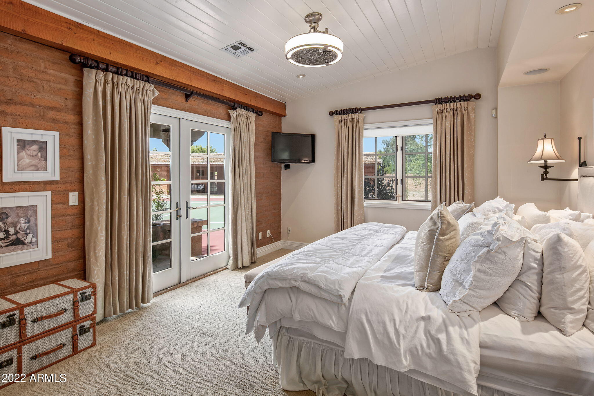 Paradise Valley Farms - Residential