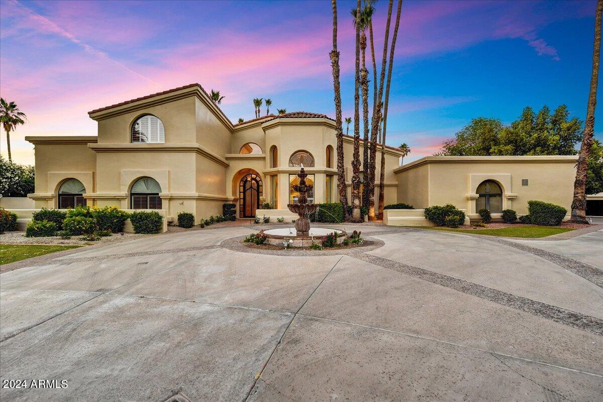 CAMELBACK COUNTRY ESTATES UNIT 5 - Residential