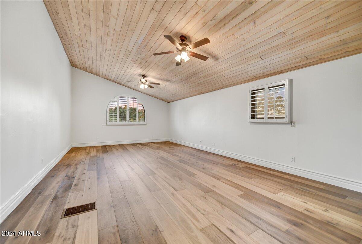 CAMELBACK COUNTRY ESTATES UNIT 5 - Residential
