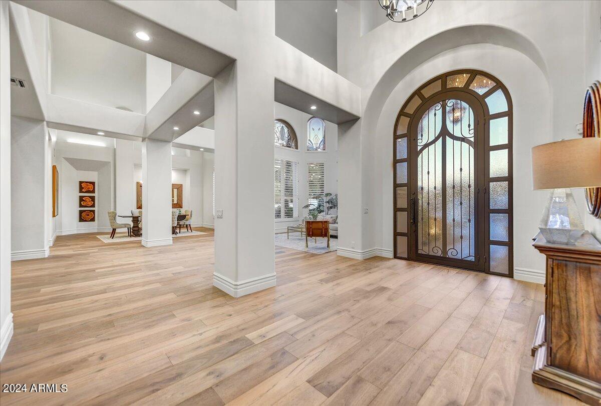 CAMELBACK COUNTRY ESTATES UNIT 5 - Residential