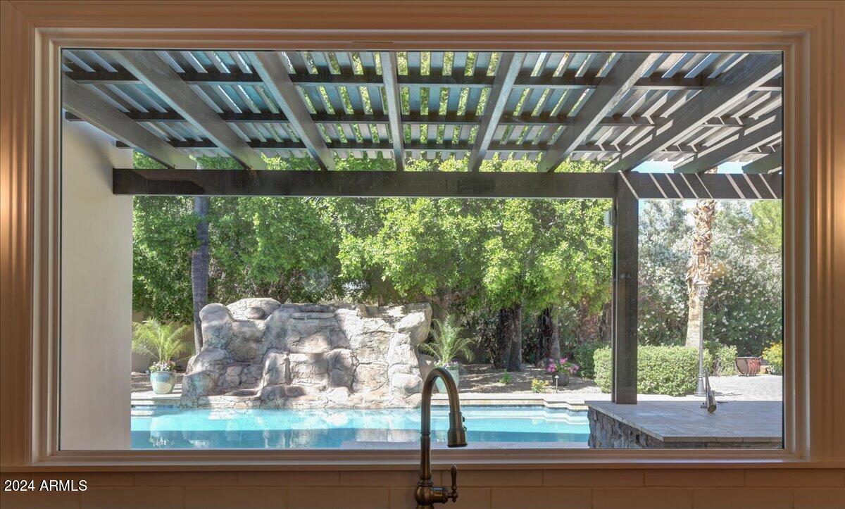 CAMELBACK COUNTRY ESTATES UNIT 5 - Residential
