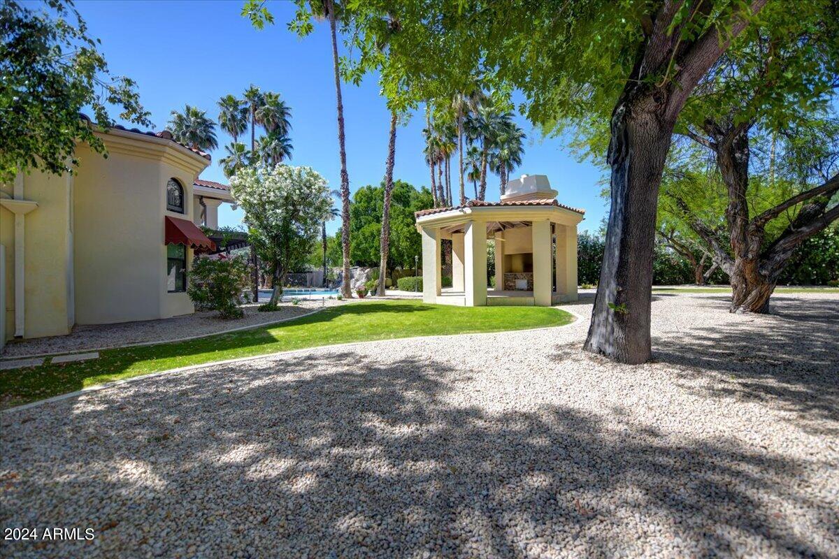 CAMELBACK COUNTRY ESTATES UNIT 5 - Residential