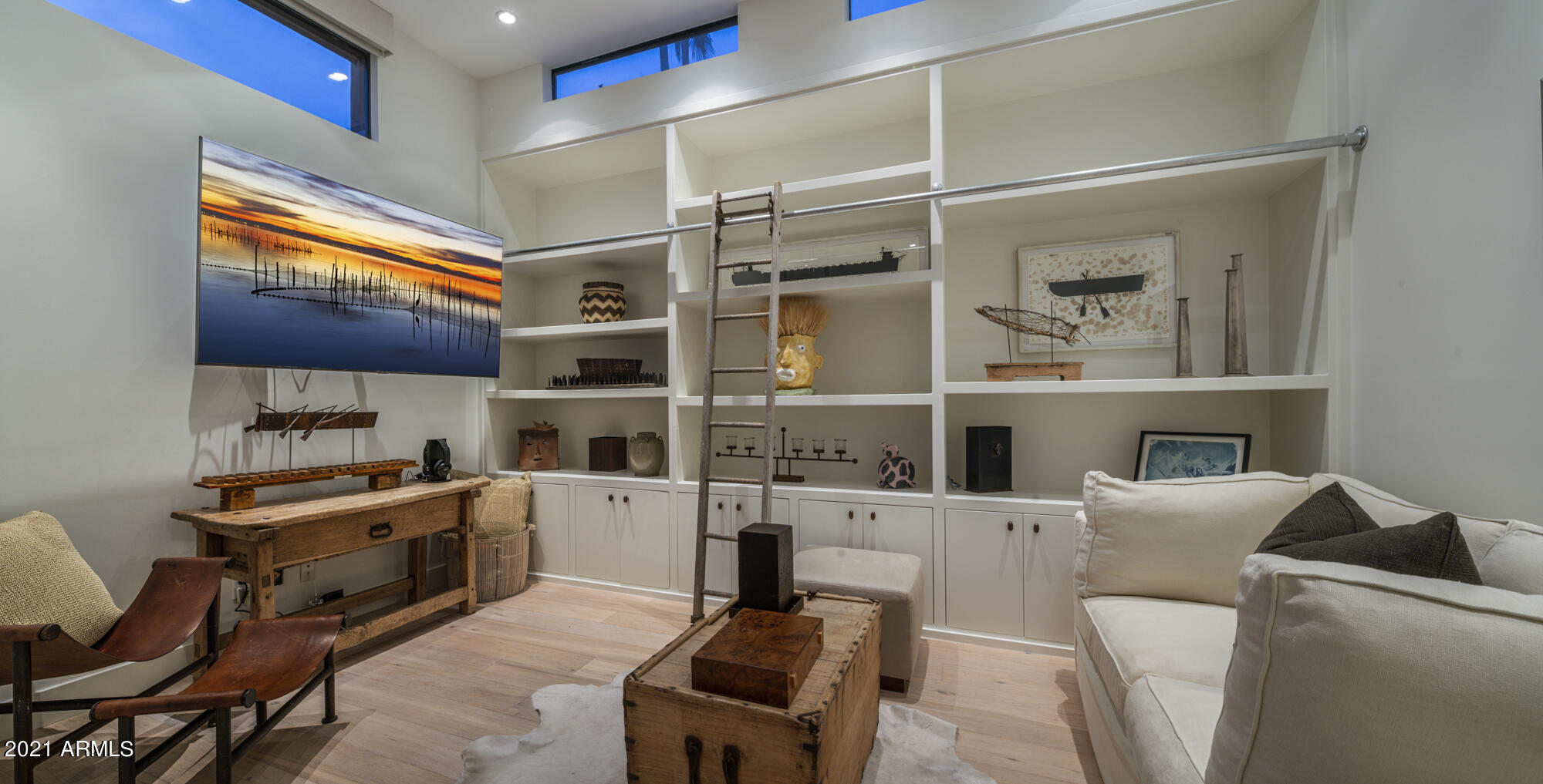 COLONIA MIRAMONTE - Residential