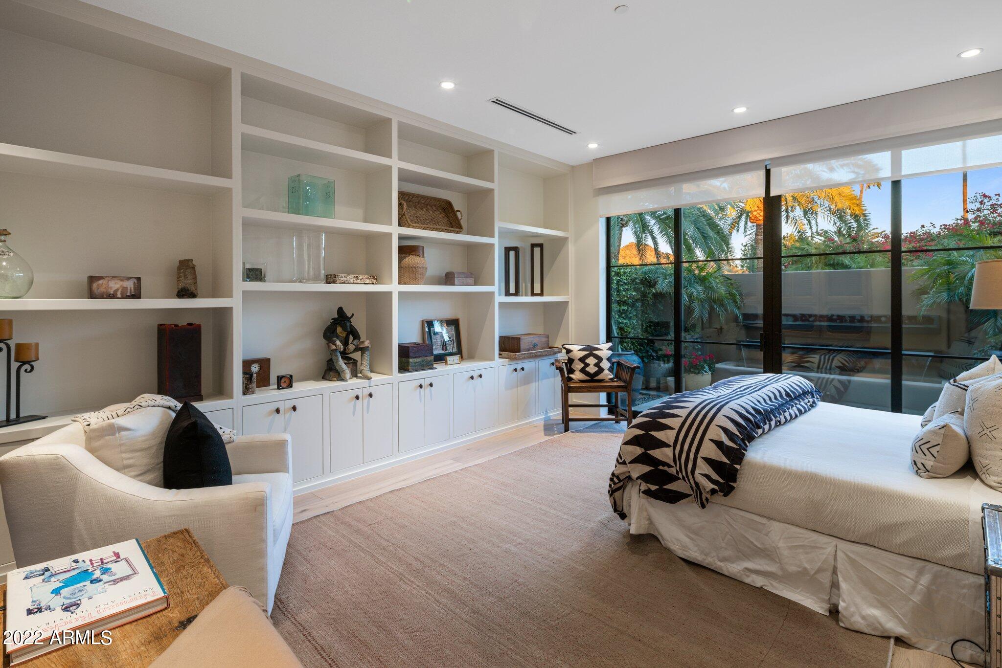 COLONIA MIRAMONTE - Residential