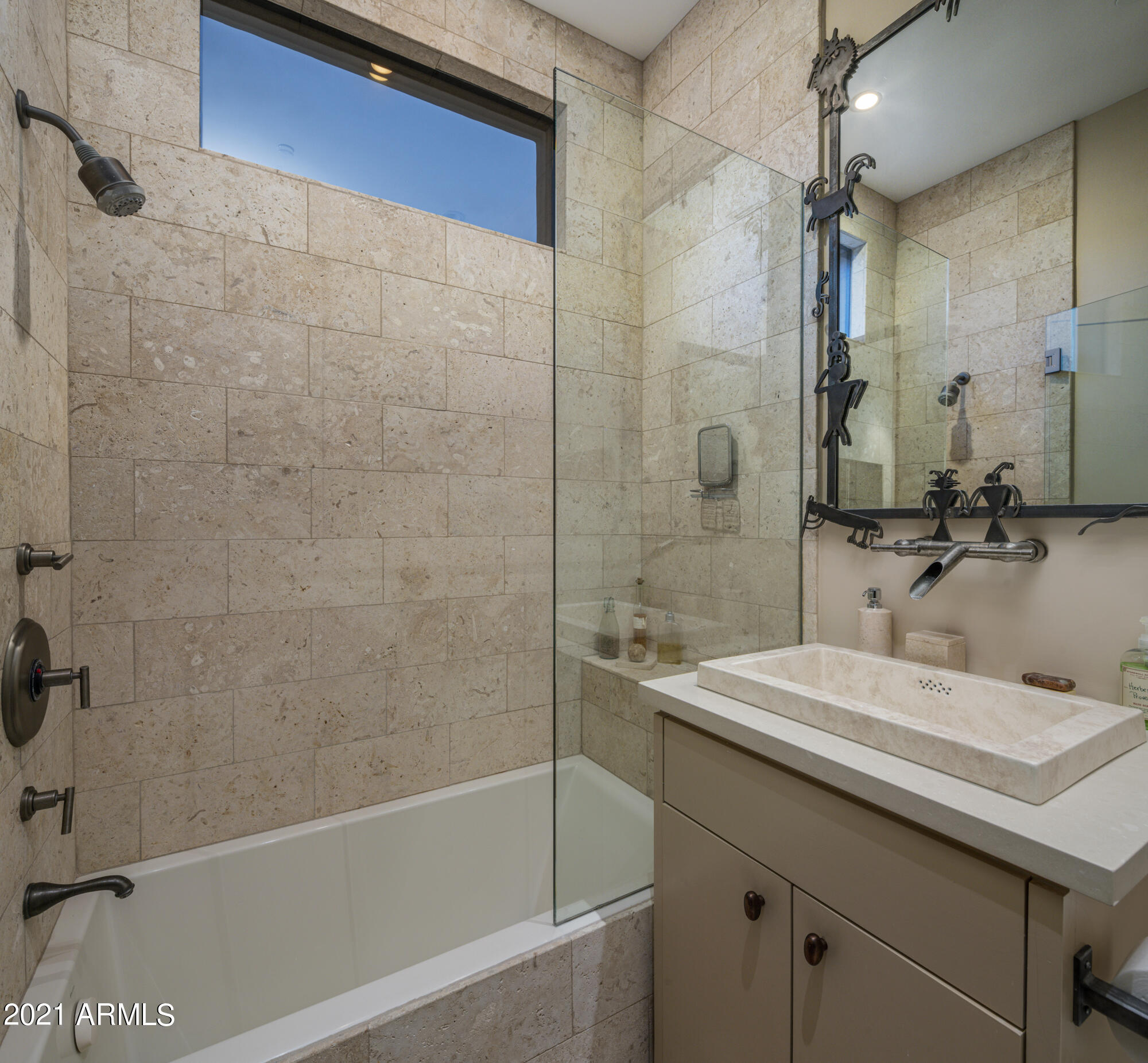 COLONIA MIRAMONTE - Residential