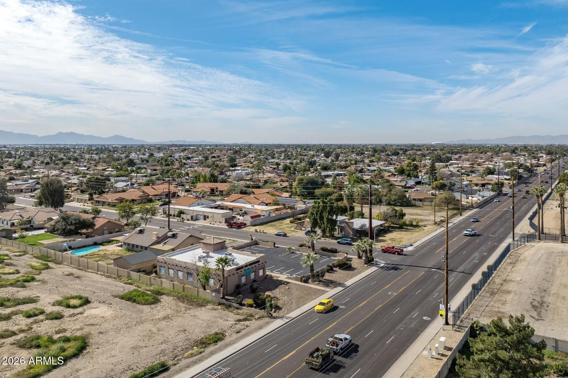 NORTHERN ESTATES - Commercial Lease