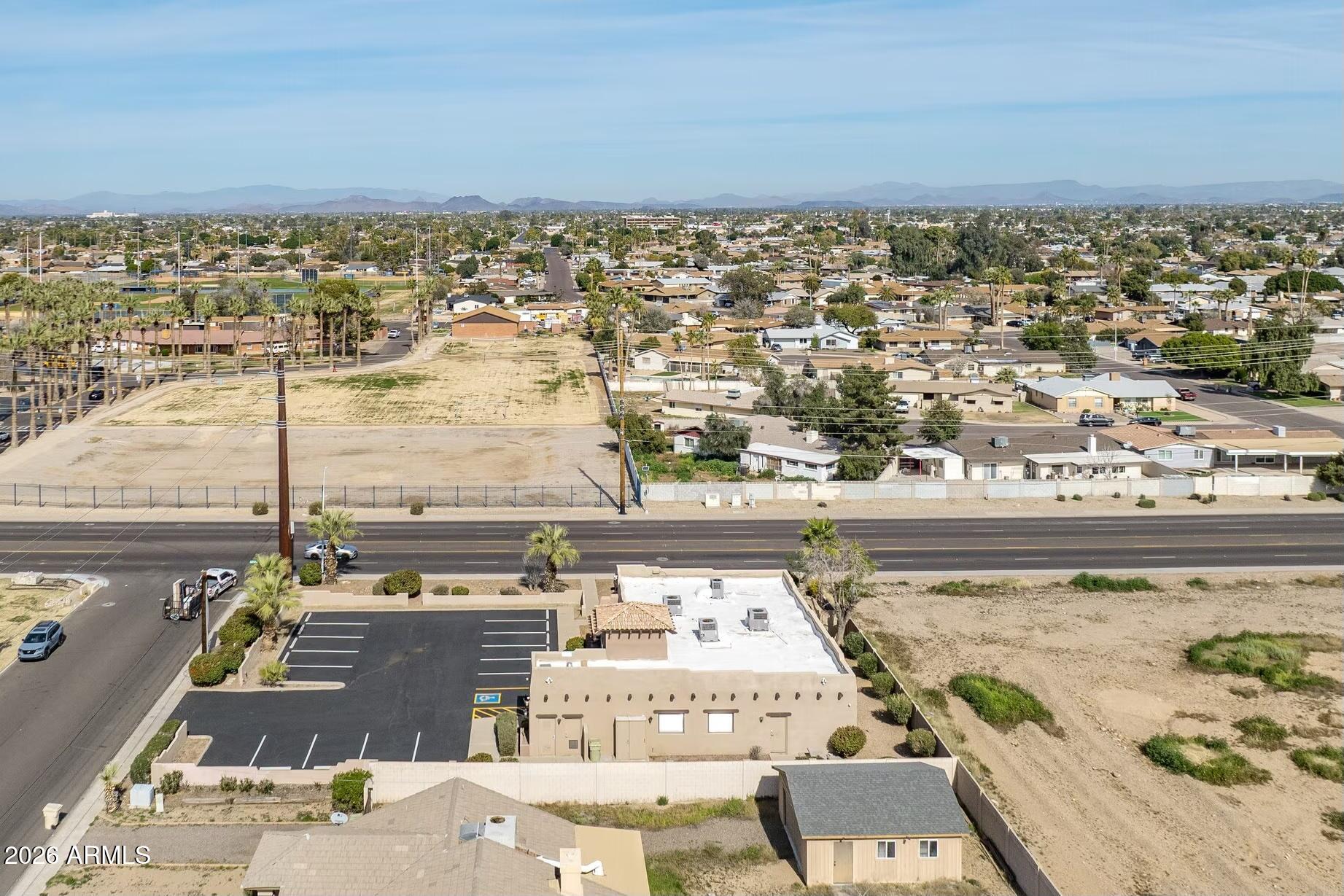 NORTHERN ESTATES - Commercial Lease