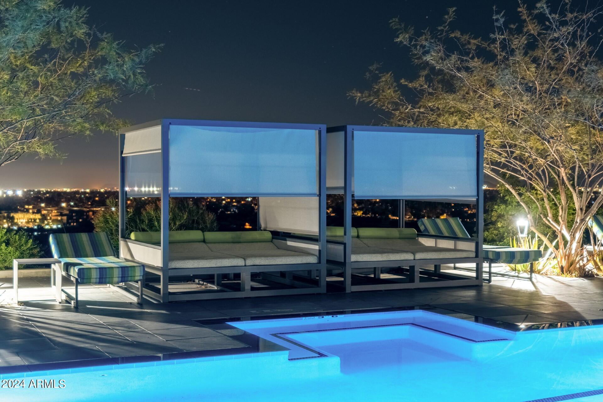 OPTIMA KIERLAND CENTER 7120 CONDOMINIUM 2ND AMD - Residential
