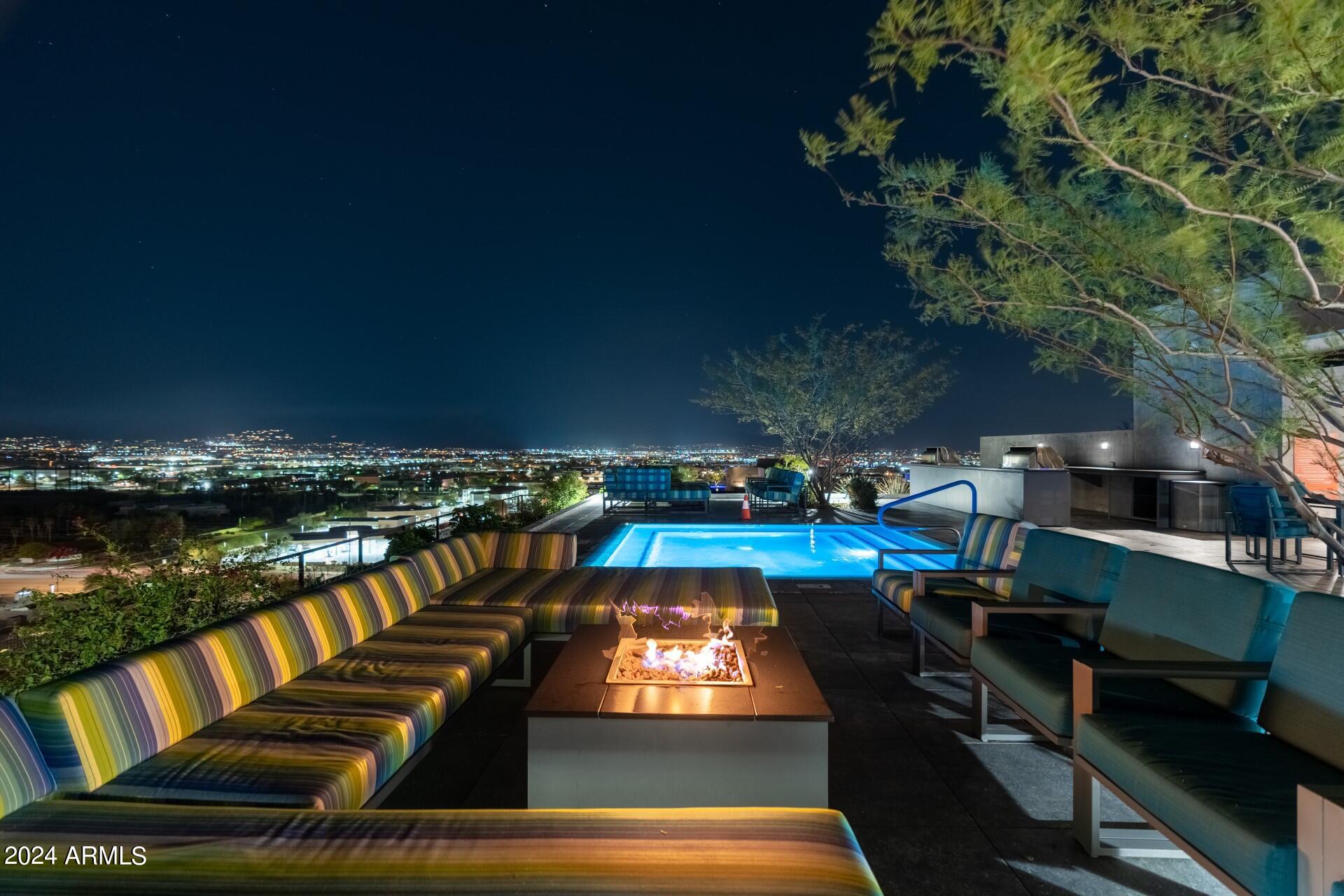 OPTIMA KIERLAND CENTER 7120 CONDOMINIUM 2ND AMD - Residential