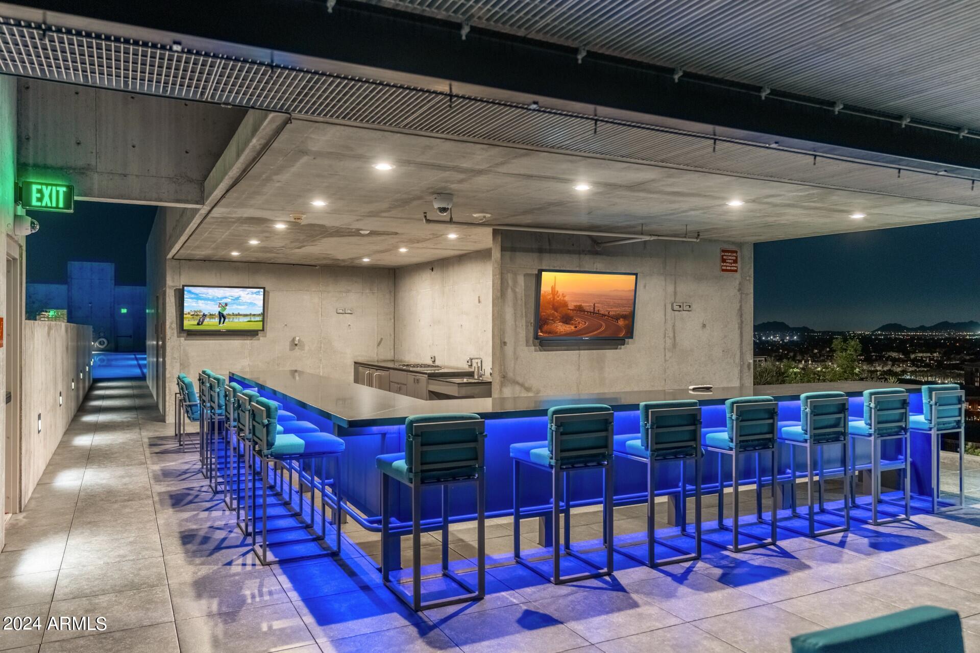 OPTIMA KIERLAND CENTER 7120 CONDOMINIUM 2ND AMD - Residential