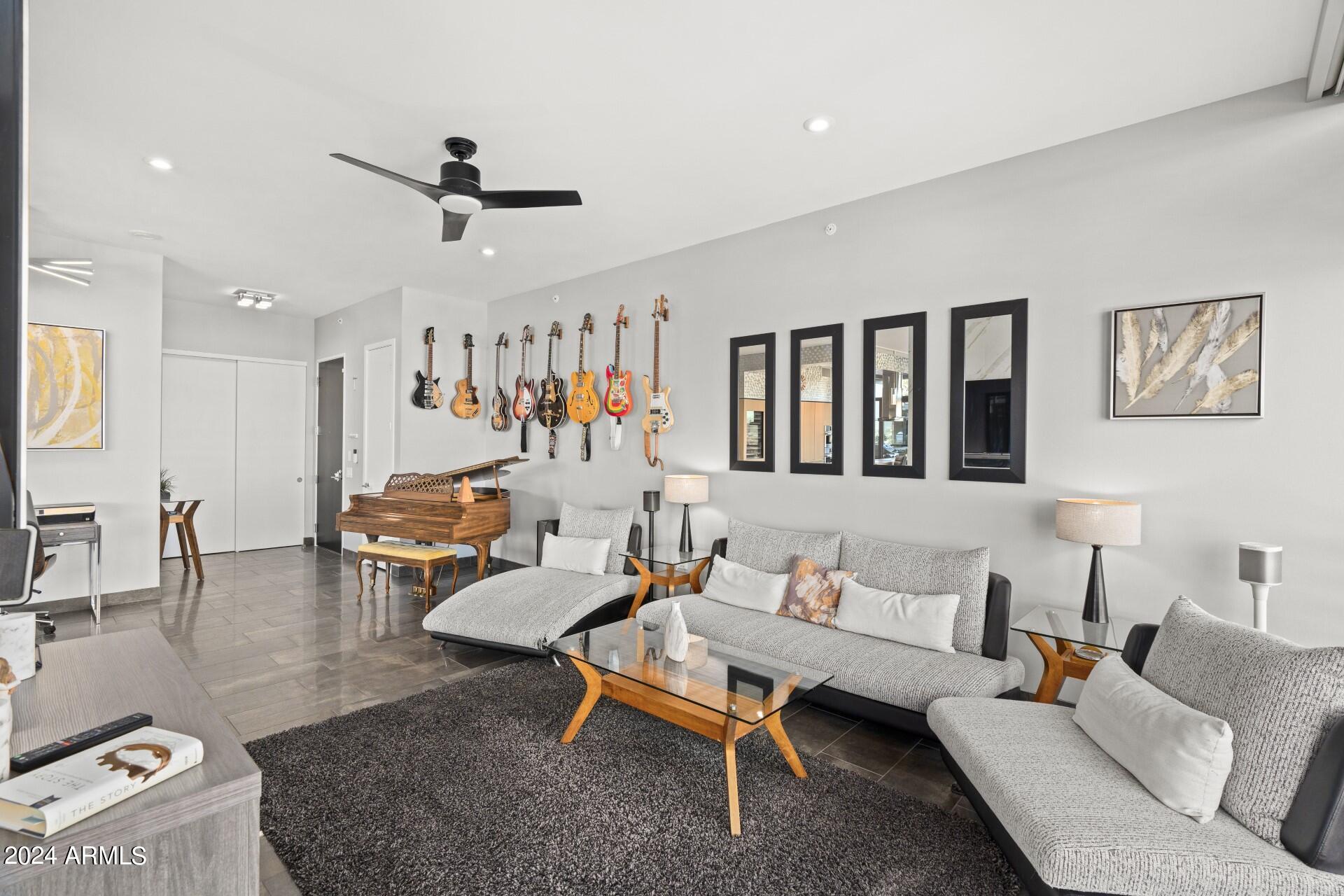 OPTIMA KIERLAND CENTER 7120 CONDOMINIUM 2ND AMD - Residential