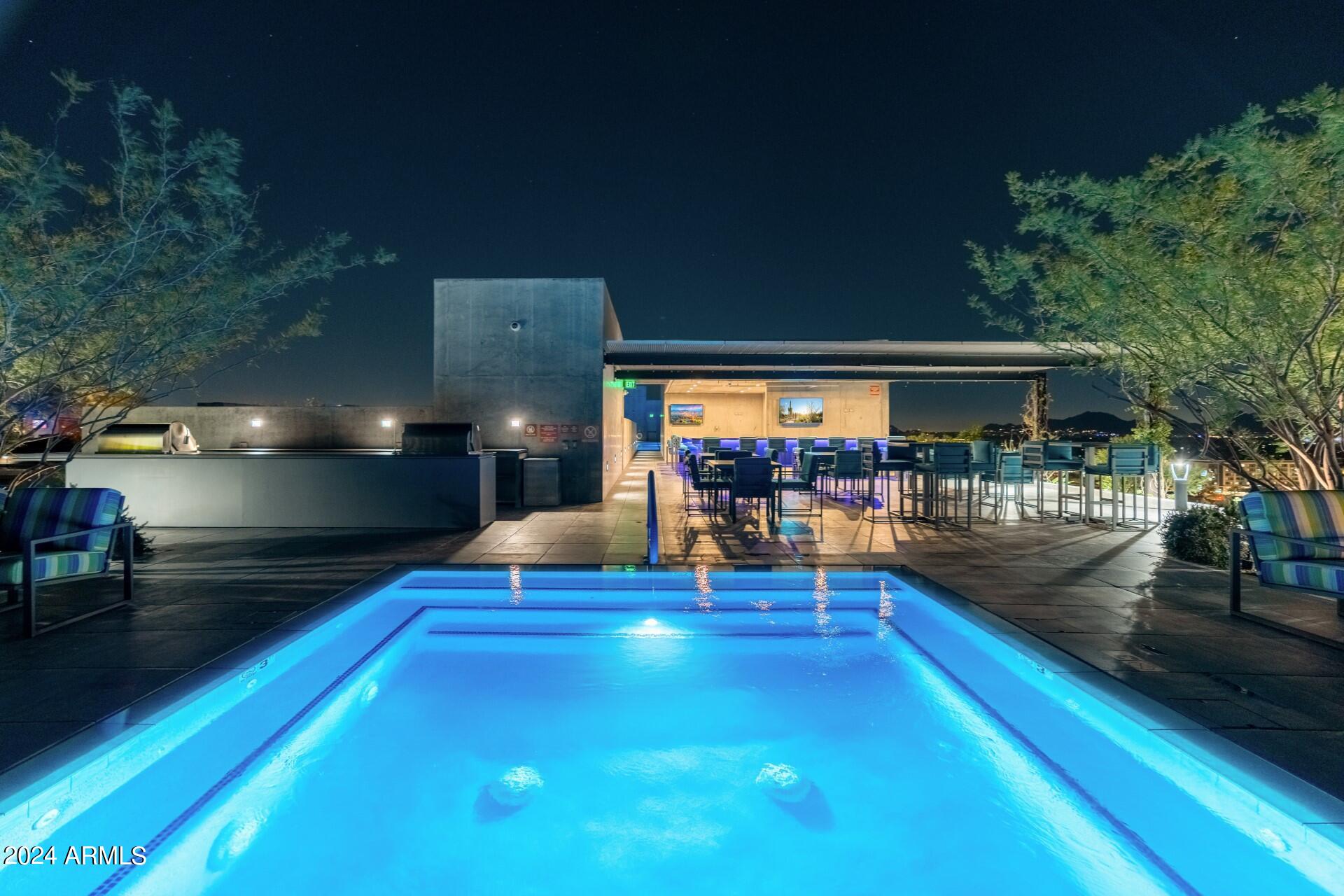 OPTIMA KIERLAND CENTER 7120 CONDOMINIUM 2ND AMD - Residential