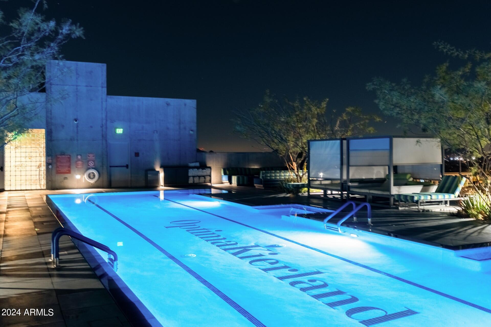 OPTIMA KIERLAND CENTER 7120 CONDOMINIUM 2ND AMD - Residential