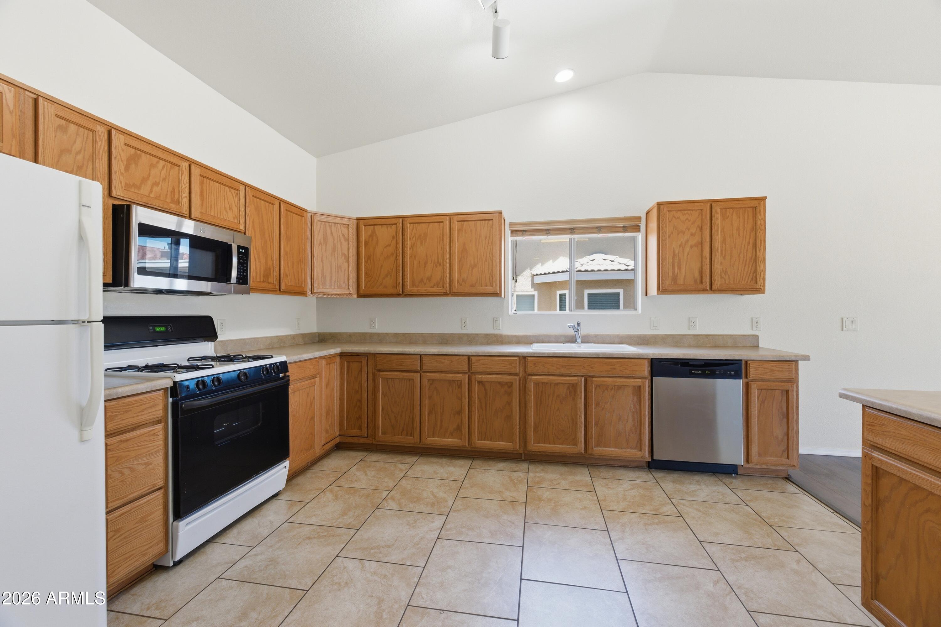 CANYON DE FLORES PHASE 2C - Residential