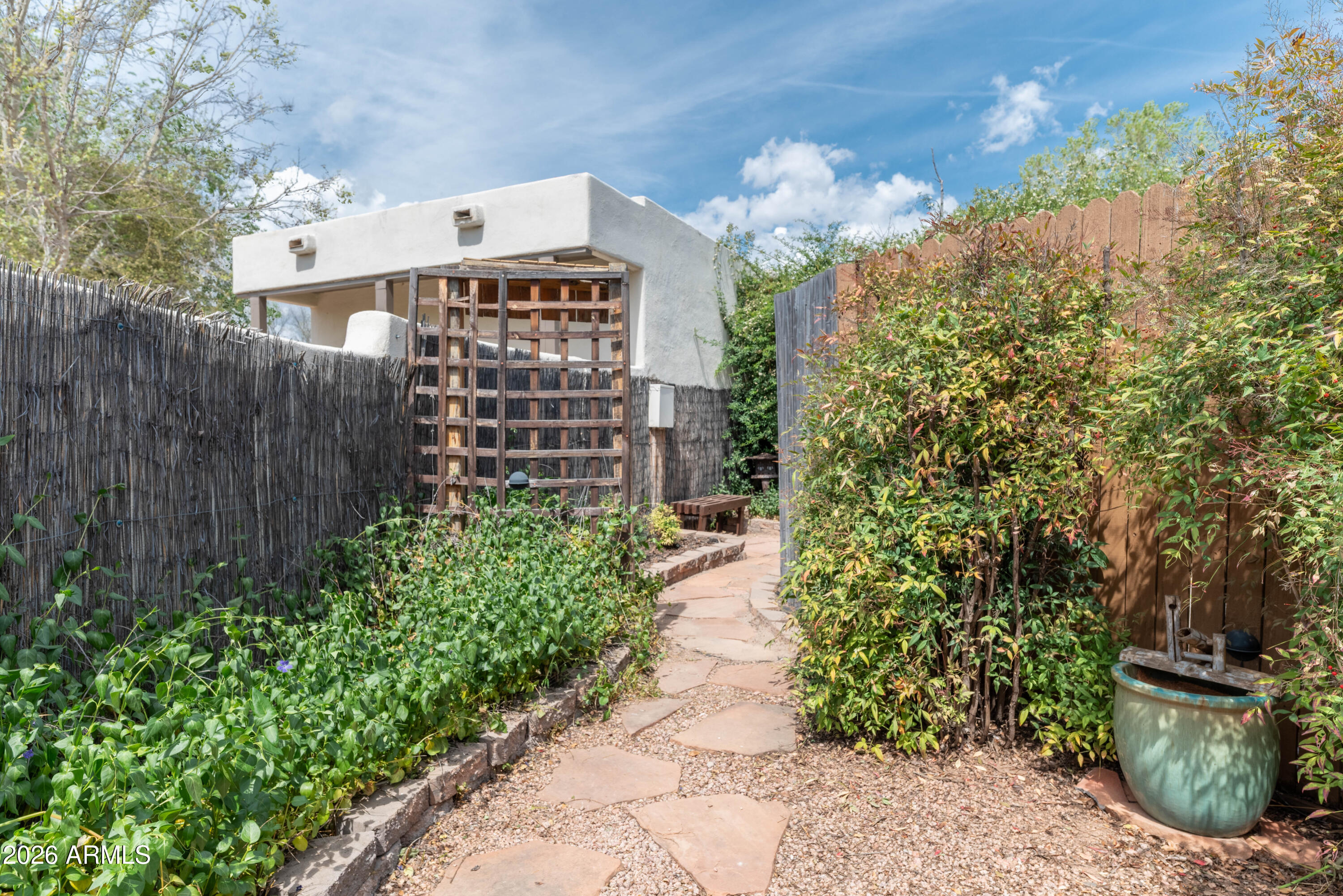 RIO VERDE RANCHOS - Residential