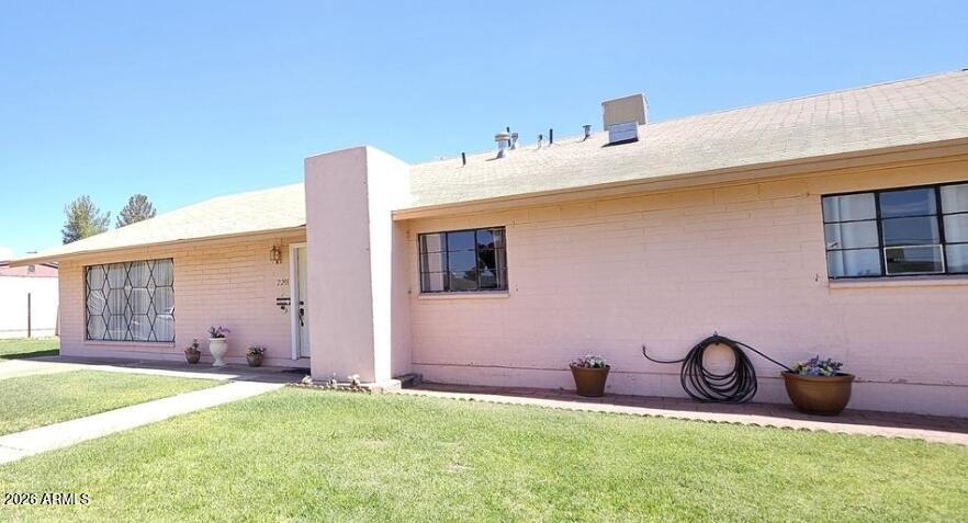 DOUGLAS TERRACE - Residential