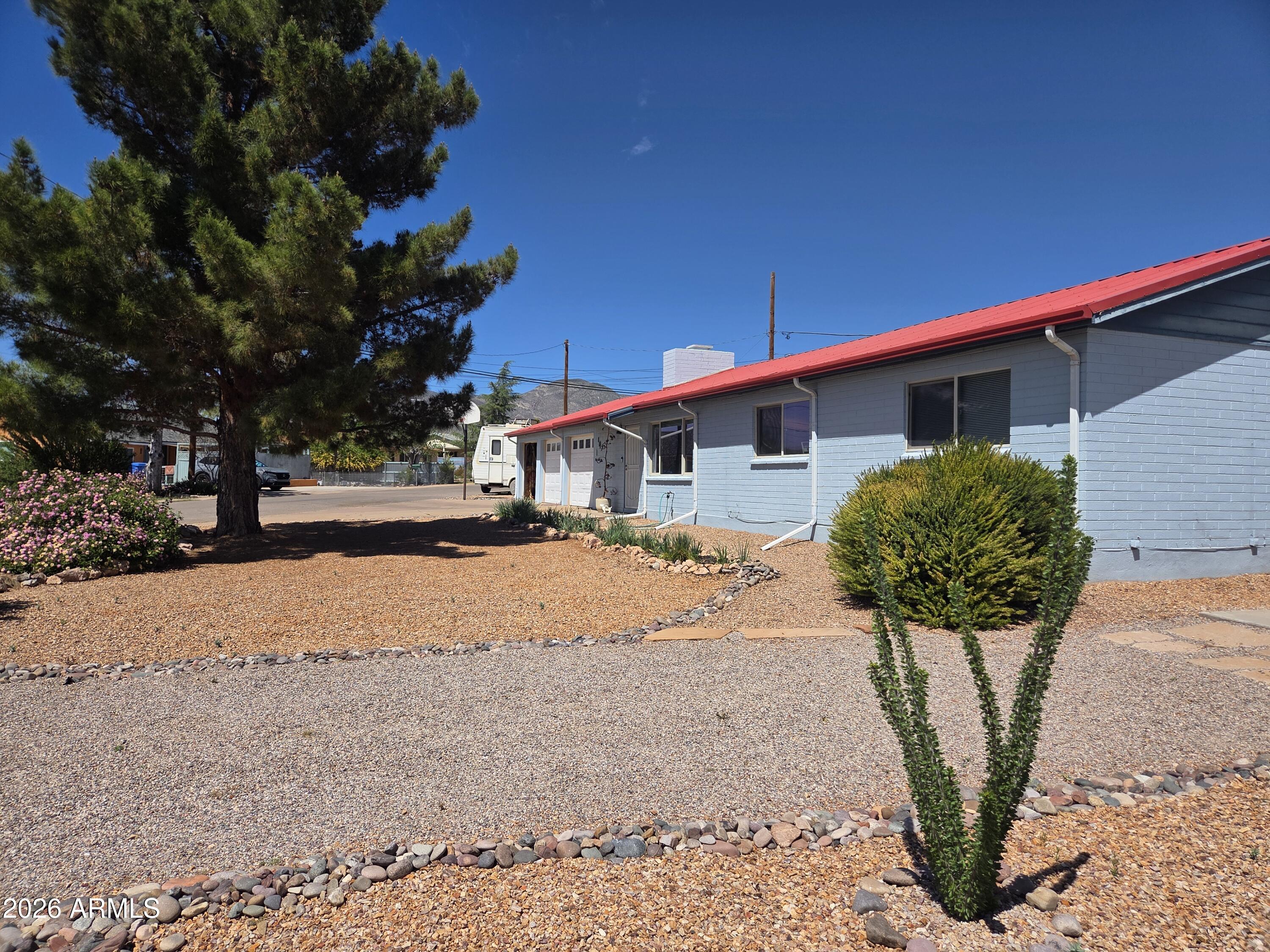 MOUNTAIN VIEW - Residential