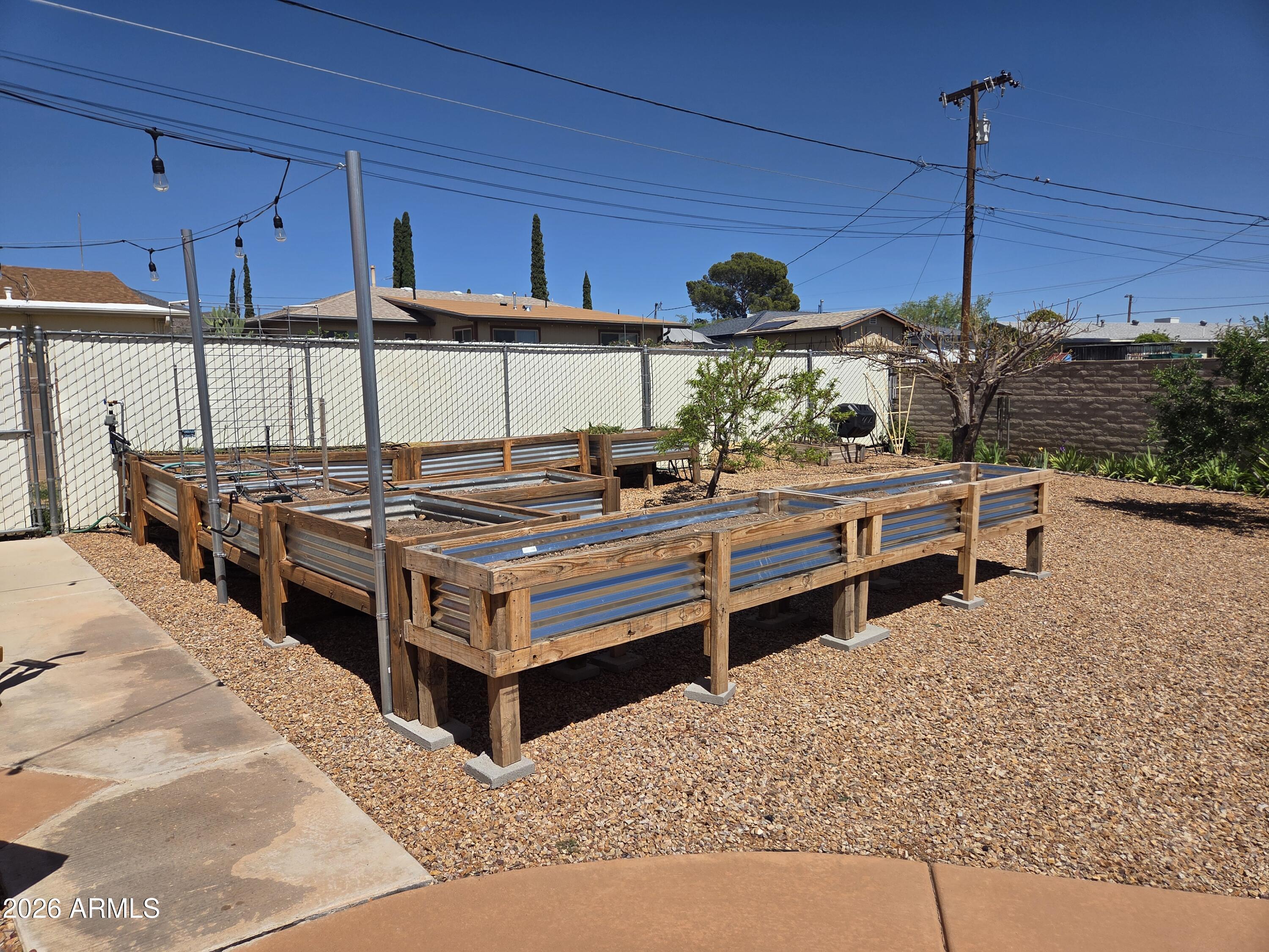 MOUNTAIN VIEW - Residential