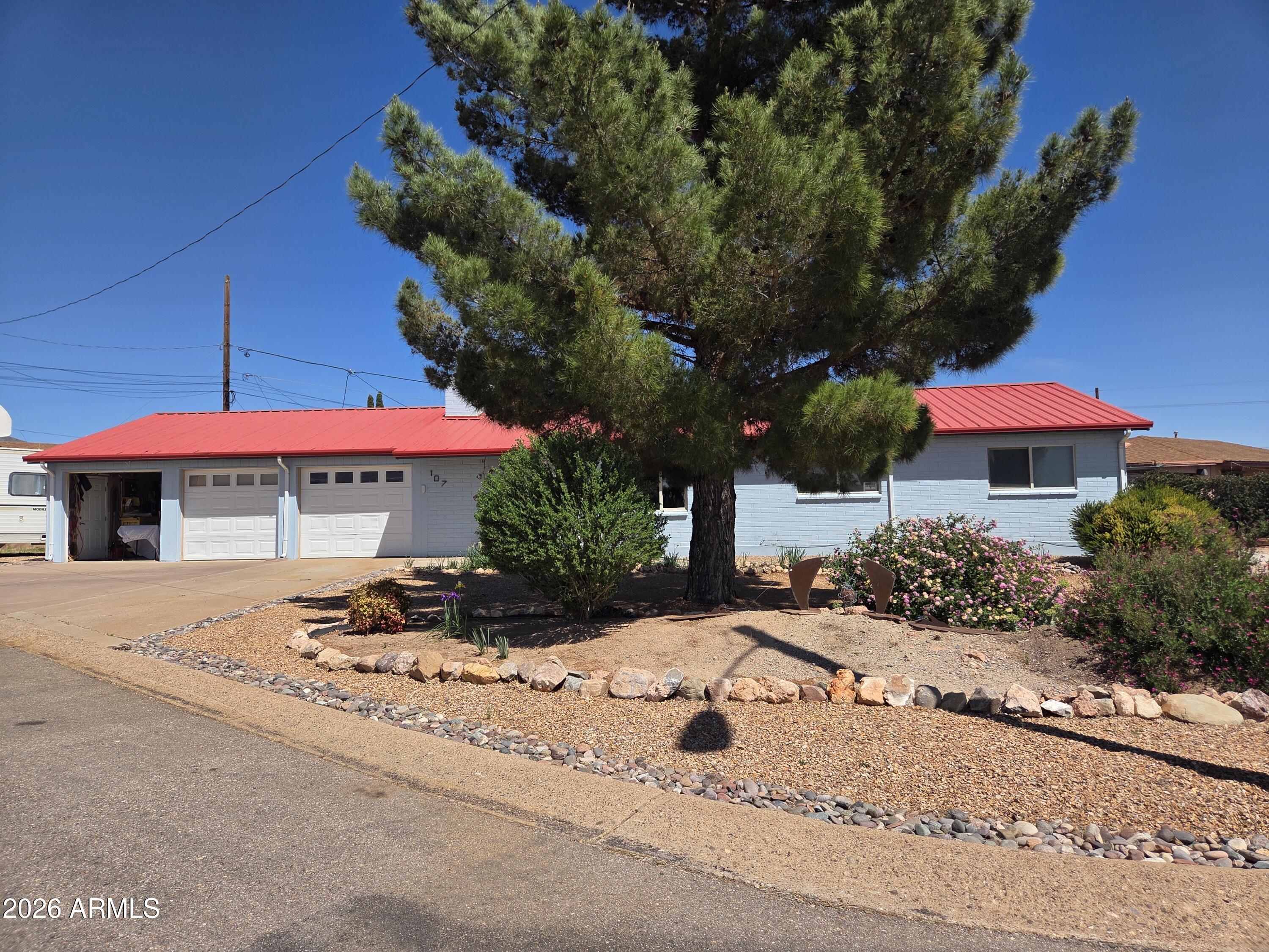 MOUNTAIN VIEW - Residential