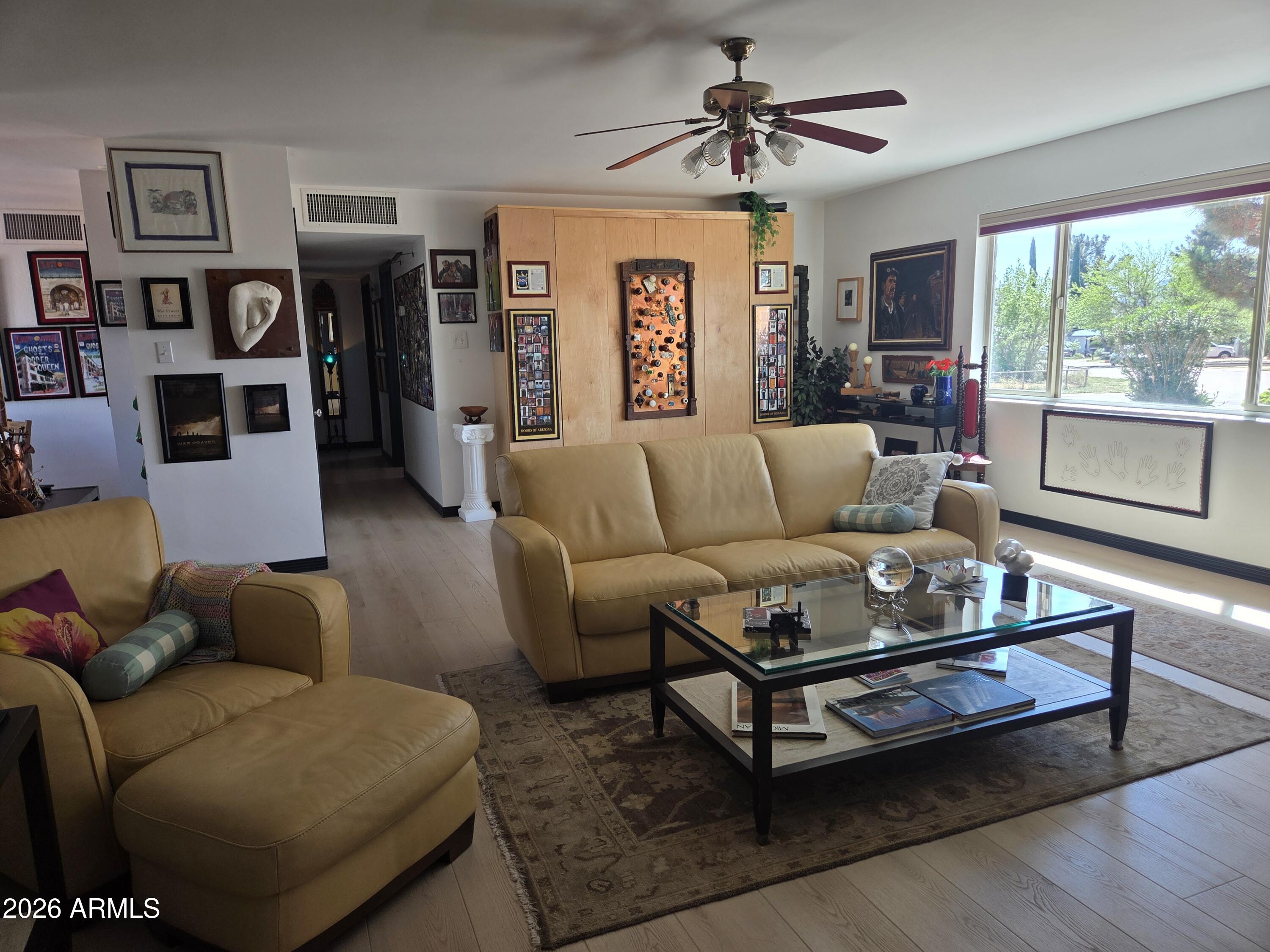 MOUNTAIN VIEW - Residential