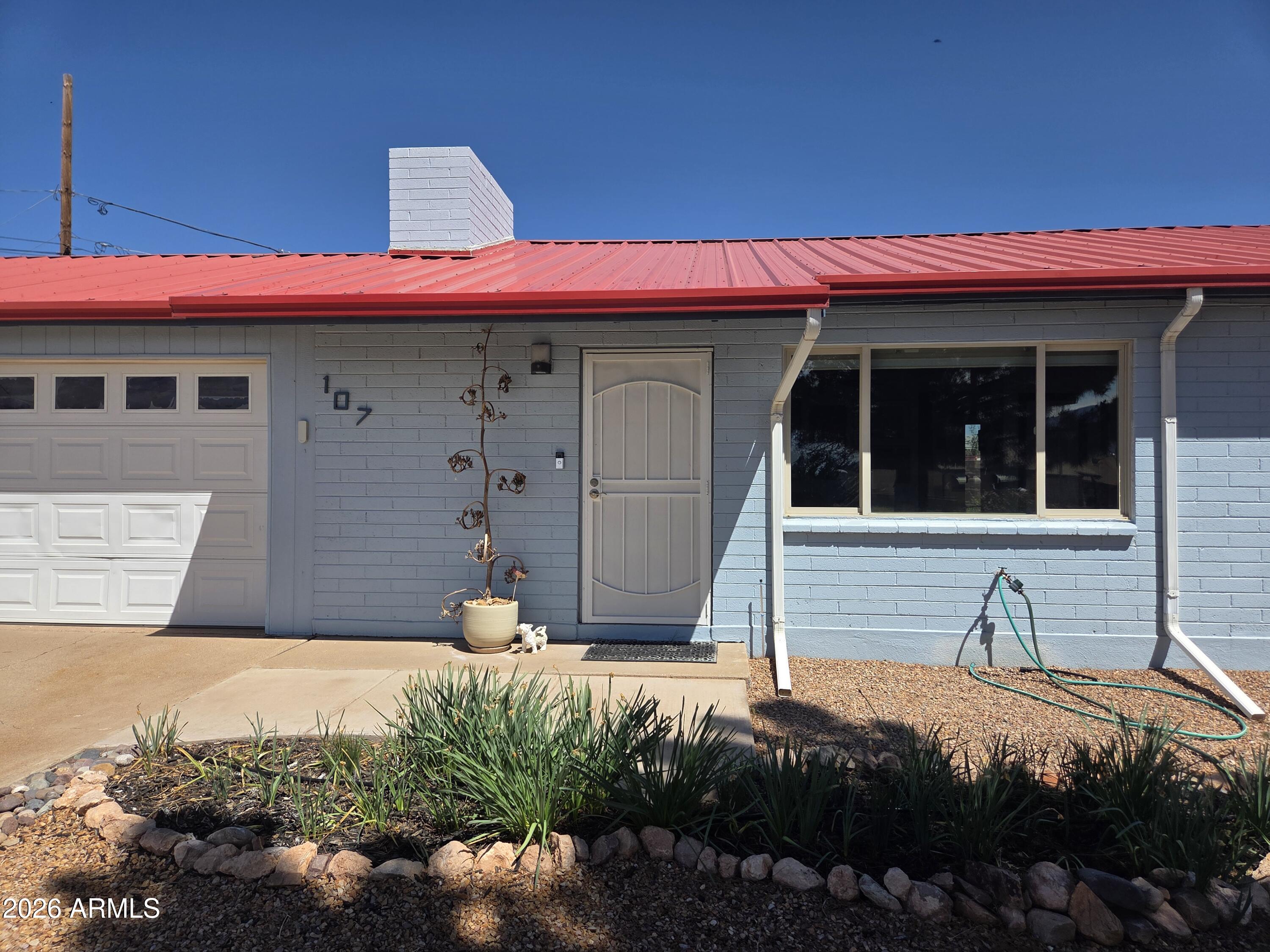 MOUNTAIN VIEW - Residential