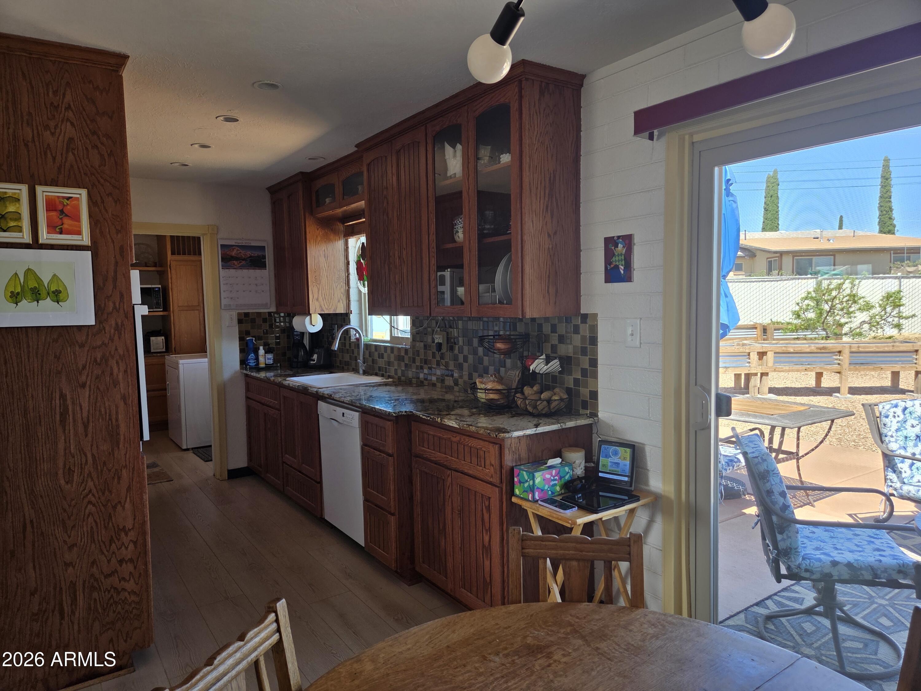 MOUNTAIN VIEW - Residential