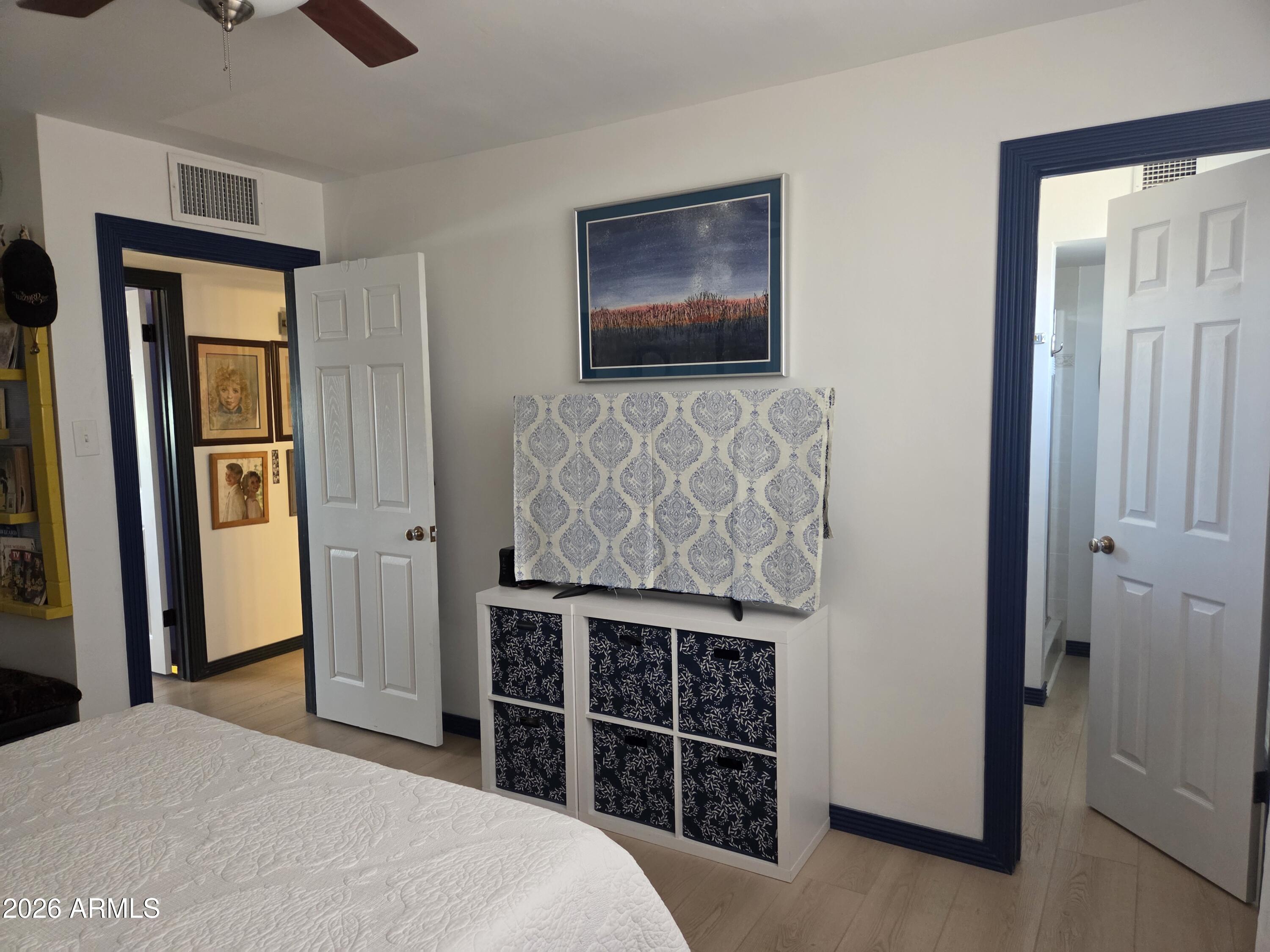 MOUNTAIN VIEW - Residential