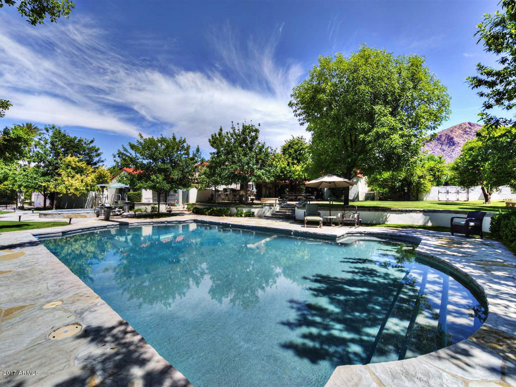 Gilbert Manor Lot 1 - Residential