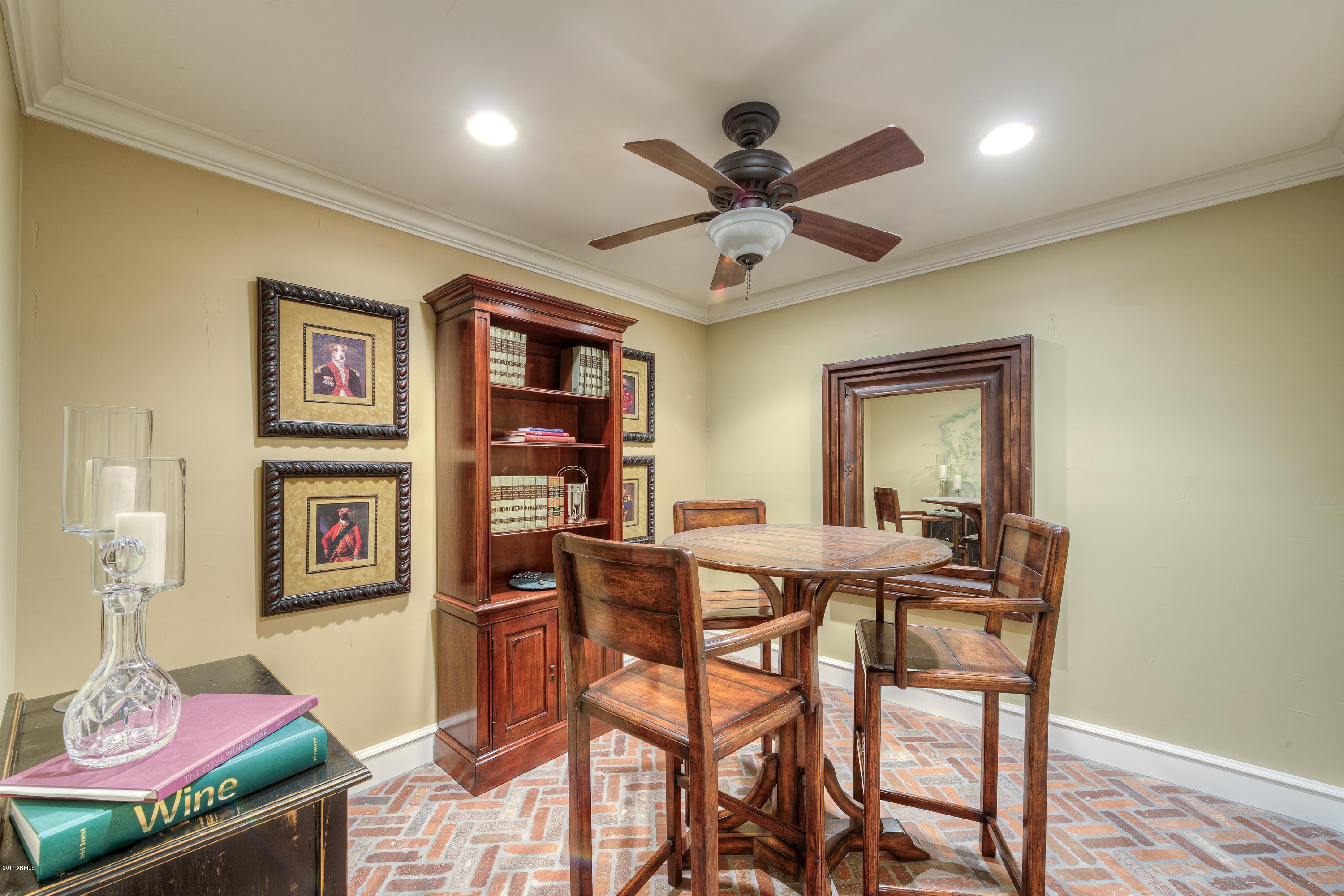 Gilbert Manor Lot 1 - Residential