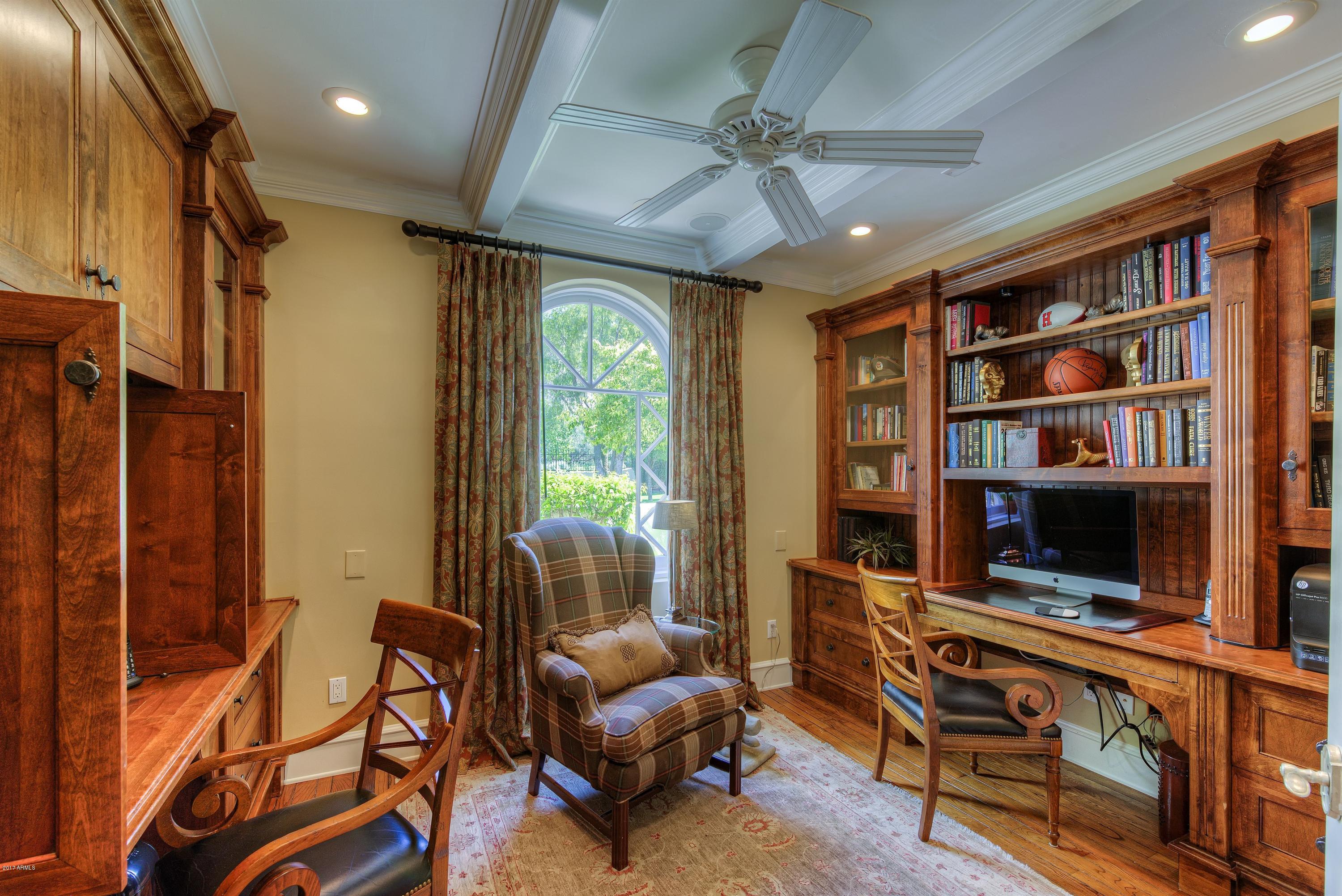 Gilbert Manor Lot 1 - Residential