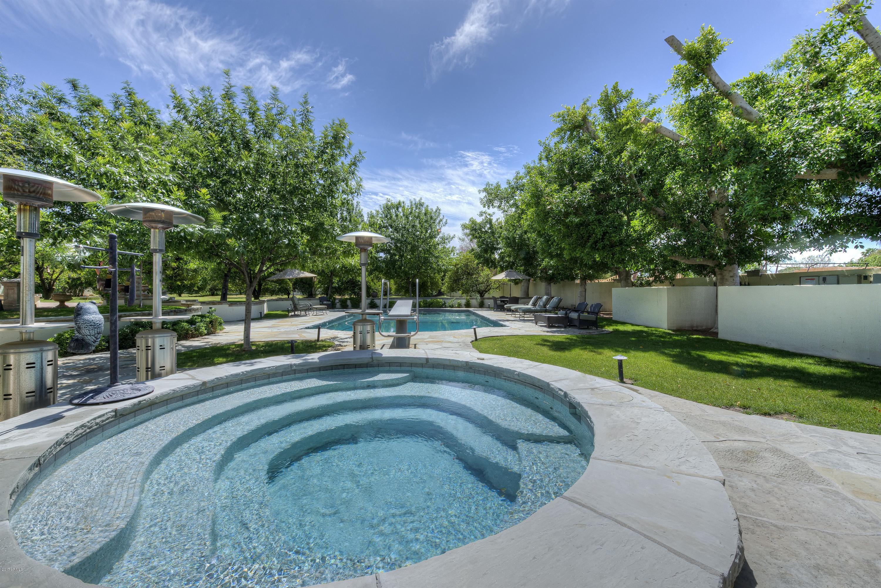 Gilbert Manor Lot 1 - Residential