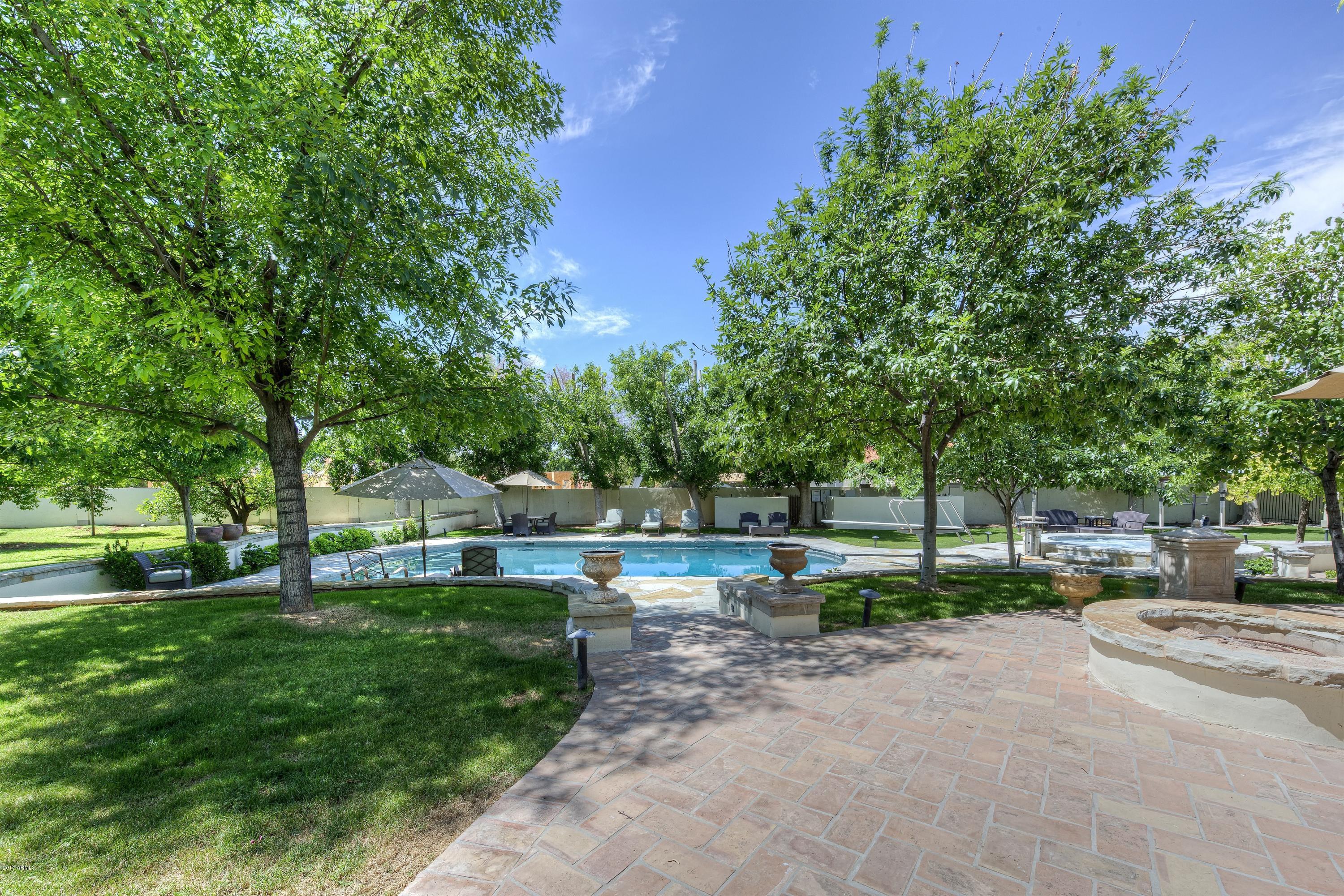 Gilbert Manor Lot 1 - Residential